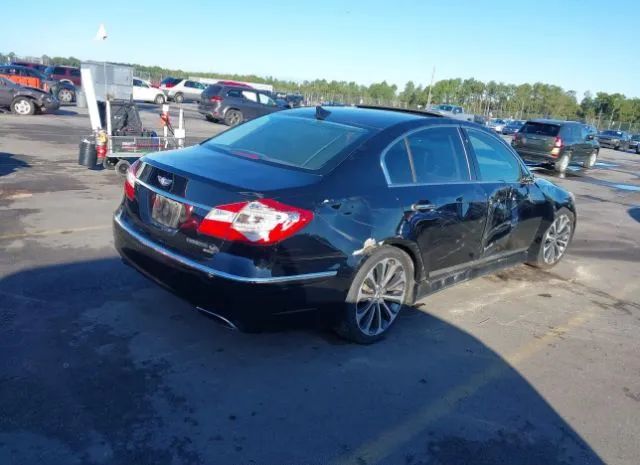 Photo 3 VIN: KMHGC4DH8CU182357 - HYUNDAI GENESIS 