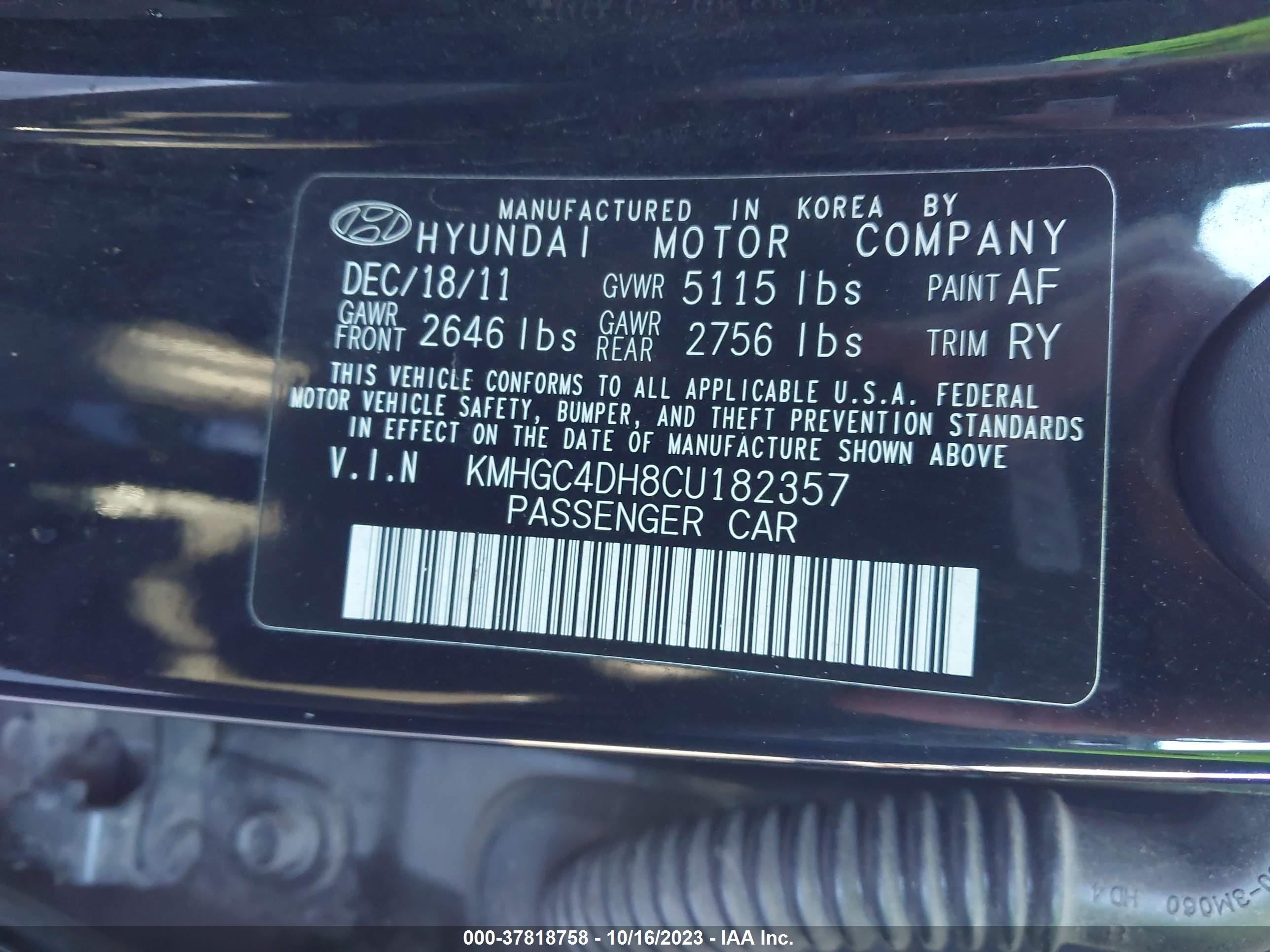 Photo 8 VIN: KMHGC4DH8CU182357 - HYUNDAI GENESIS 