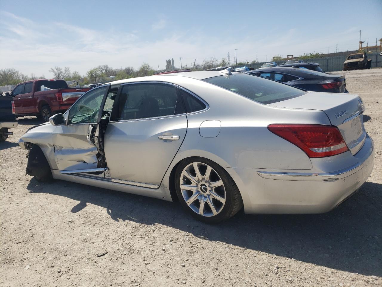 Photo 1 VIN: KMHGH4JF2BU033395 - HYUNDAI EQUUS 