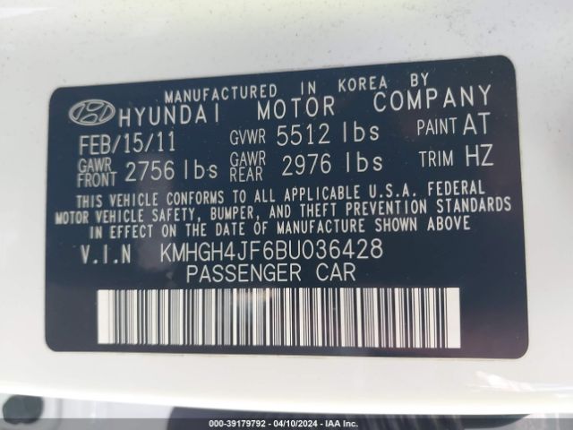 Photo 8 VIN: KMHGH4JF6BU036428 - HYUNDAI EQUUS 