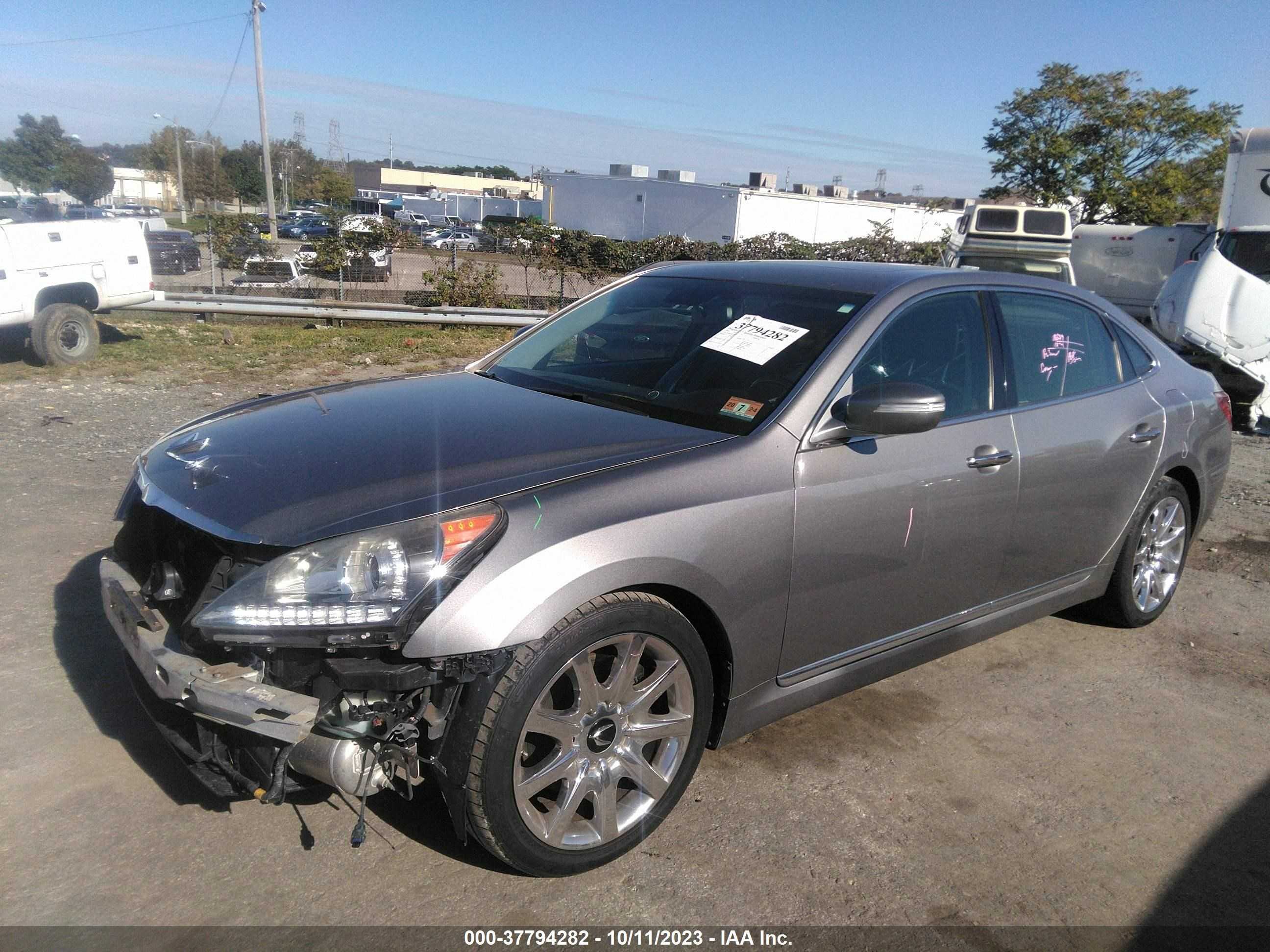 Photo 1 VIN: KMHGH4JF7BU036020 - HYUNDAI EQUUS 