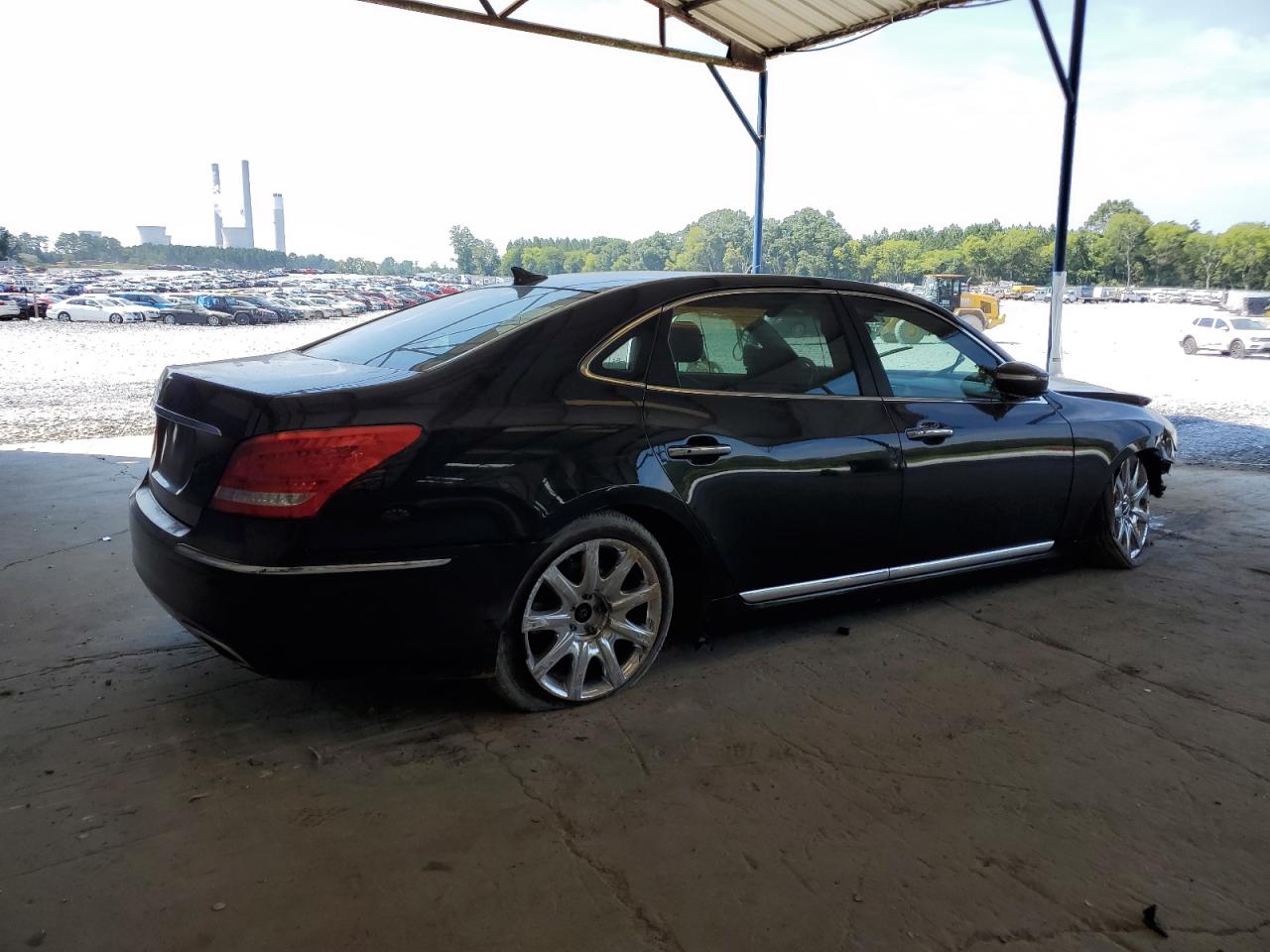 Photo 2 VIN: KMHGH4JFXBU039025 - HYUNDAI EQUUS 