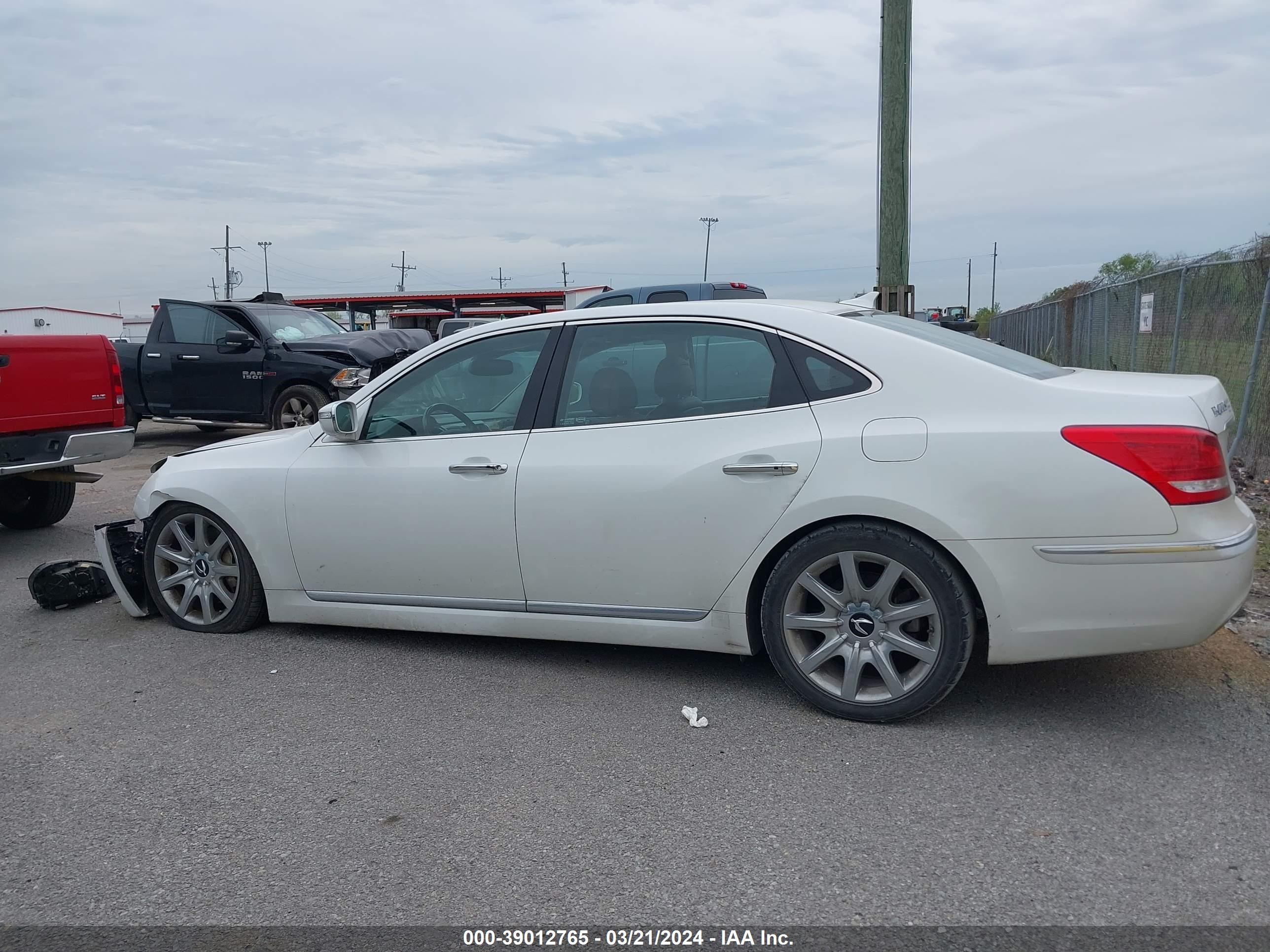 Photo 14 VIN: KMHGH4JH5DU058456 - HYUNDAI EQUUS 