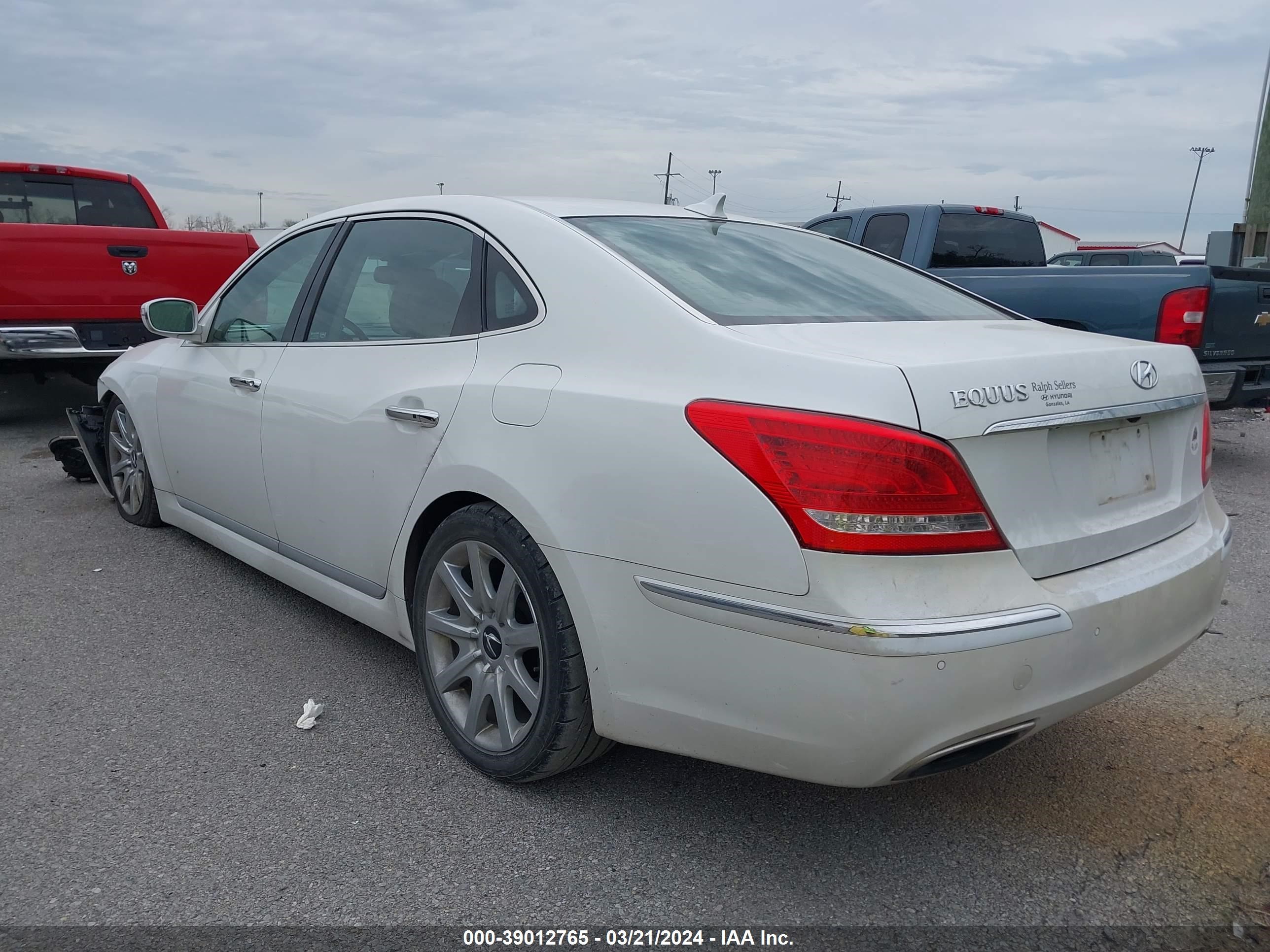 Photo 2 VIN: KMHGH4JH5DU058456 - HYUNDAI EQUUS 