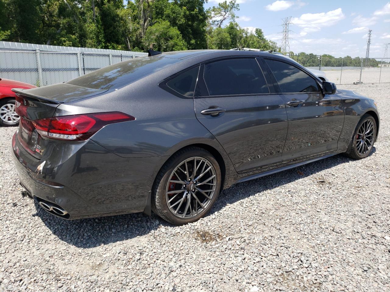 Photo 2 VIN: KMHGN4JB0JU223068 - GENESIS G80 