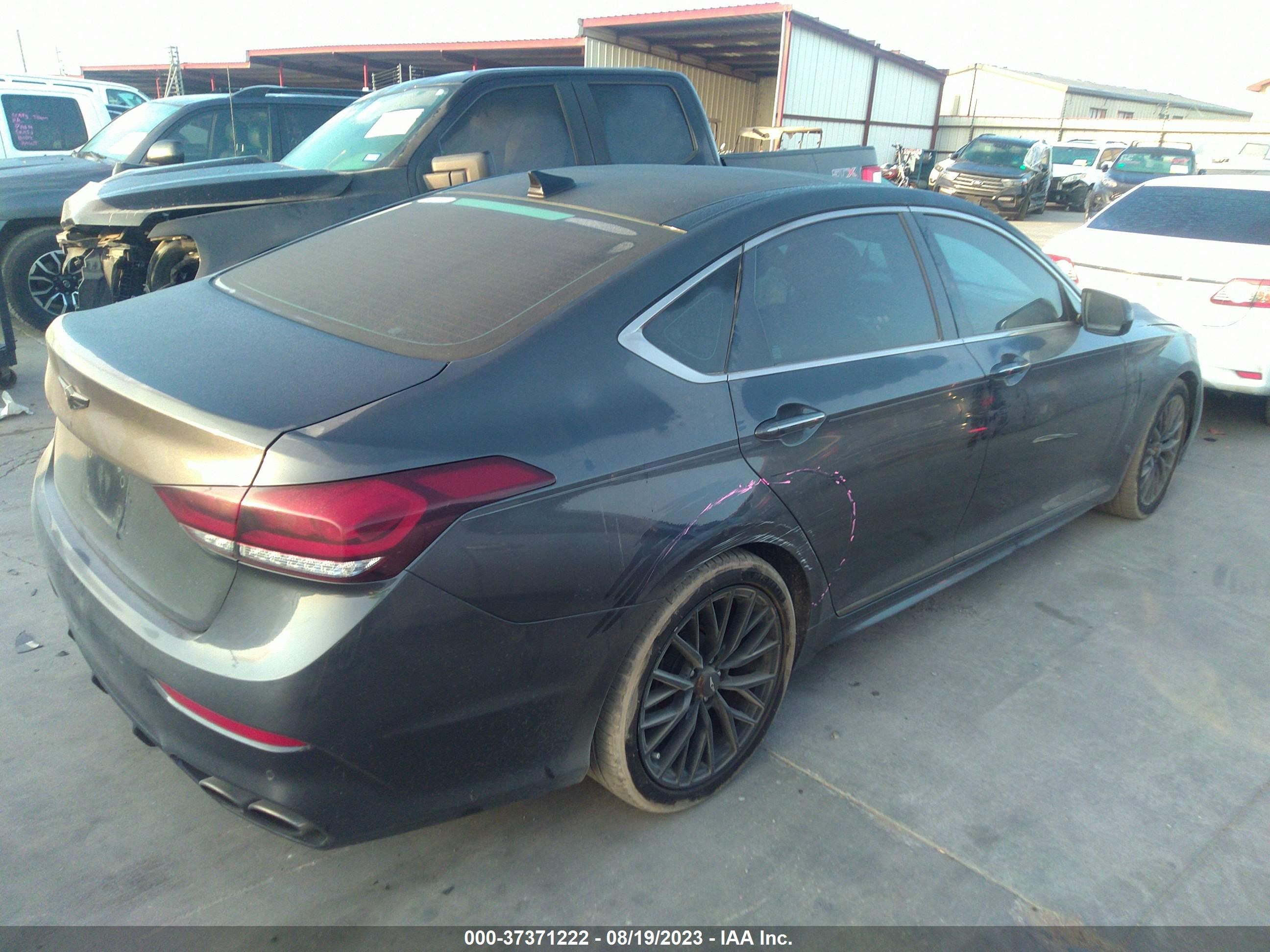 Photo 3 VIN: KMHGN4JB1JU224164 - GENESIS G80 