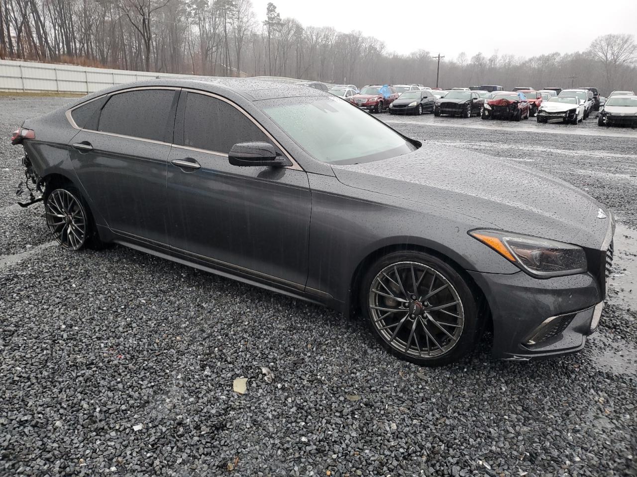 Photo 3 VIN: KMHGN4JB6JU233006 - GENESIS G80 