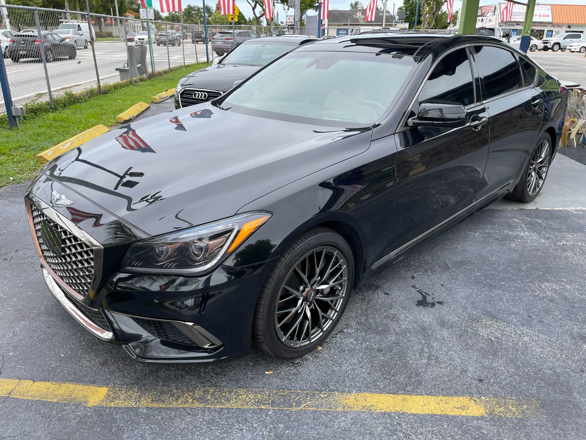 Photo 1 VIN: KMHGN4JB7JU229384 - GENESIS G80 SPORT 