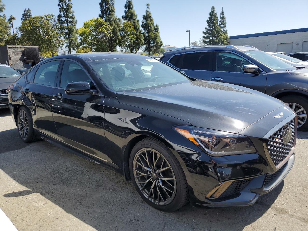 Photo 3 VIN: KMHGN4JB8JU222475 - GENESIS G80 