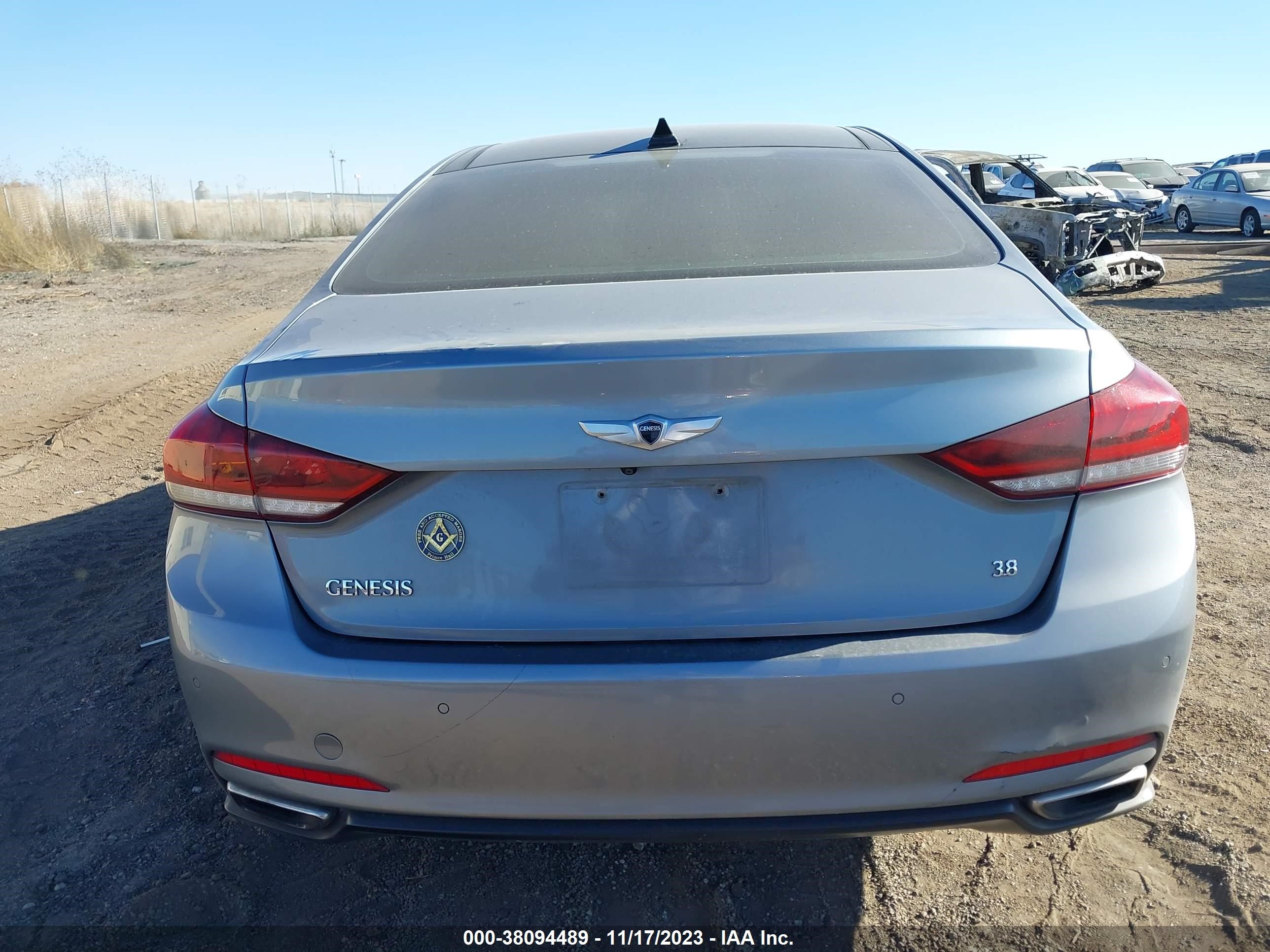 Photo 15 VIN: KMHGN4JE0GU112796 - HYUNDAI GENESIS 