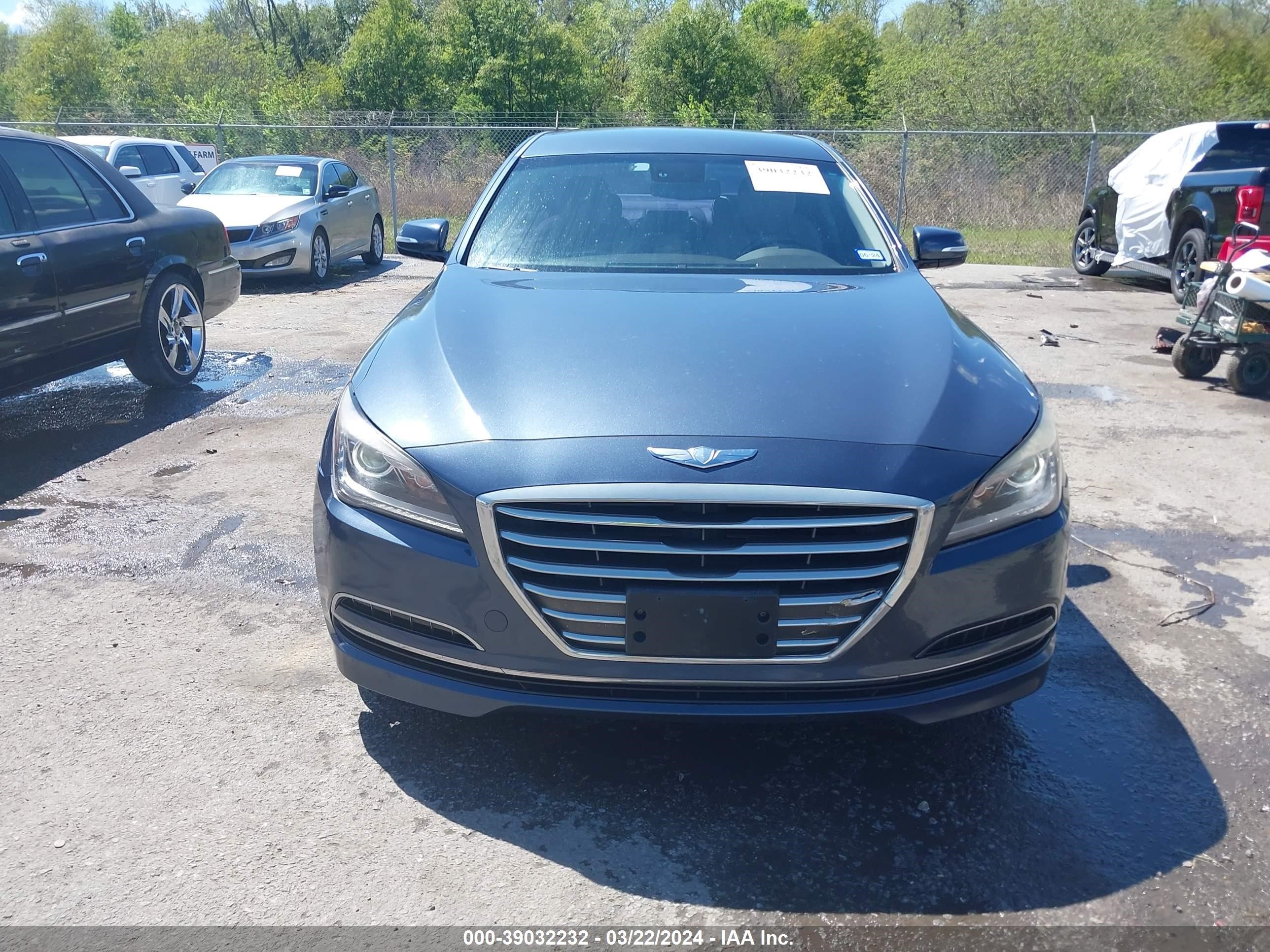 Photo 11 VIN: KMHGN4JE0GU118873 - HYUNDAI GENESIS 