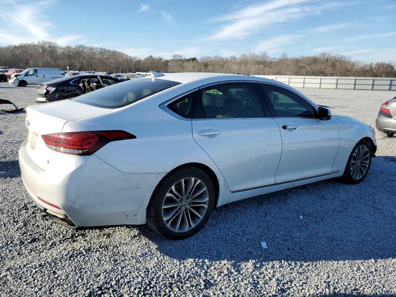 Photo 2 VIN: KMHGN4JE0GU124771 - HYUNDAI GENESIS 