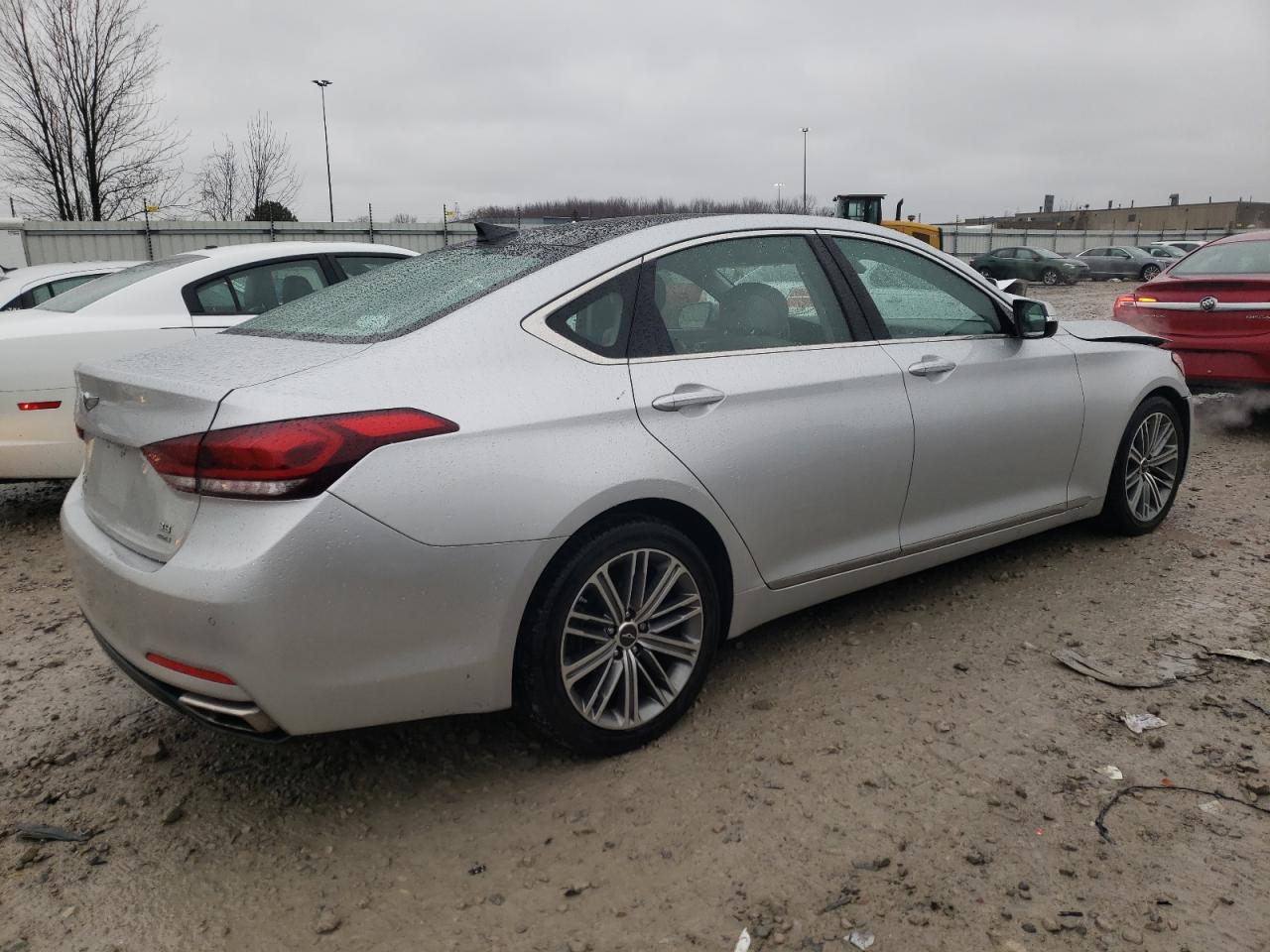 Photo 2 VIN: KMHGN4JE0JU247087 - GENESIS G80 