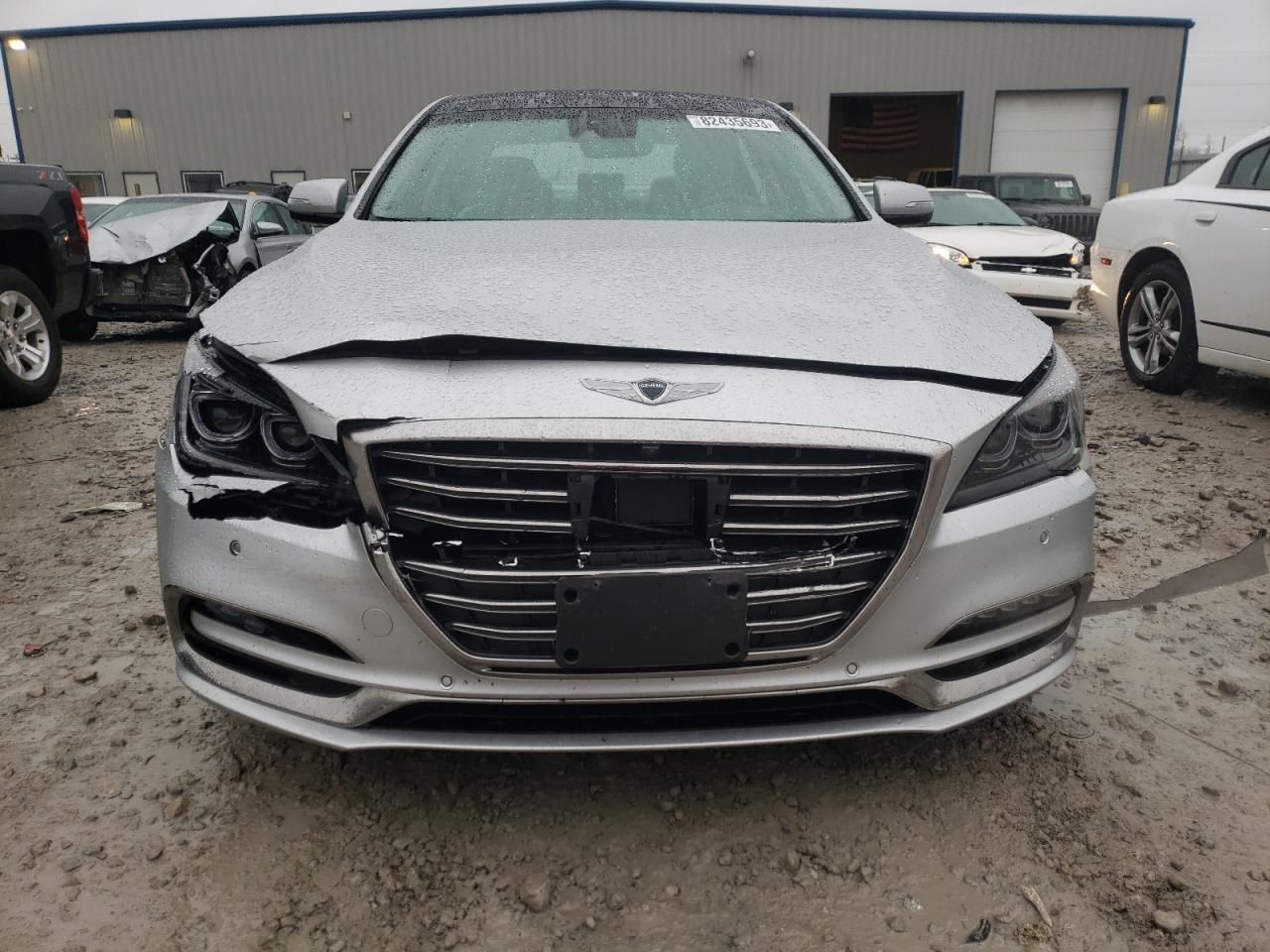 Photo 4 VIN: KMHGN4JE0JU247087 - GENESIS G80 