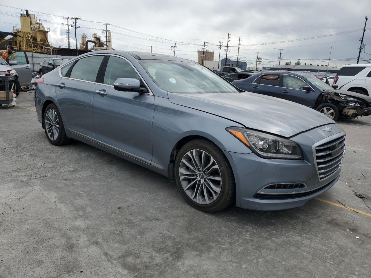 Photo 3 VIN: KMHGN4JE1FU096185 - HYUNDAI GENESIS 