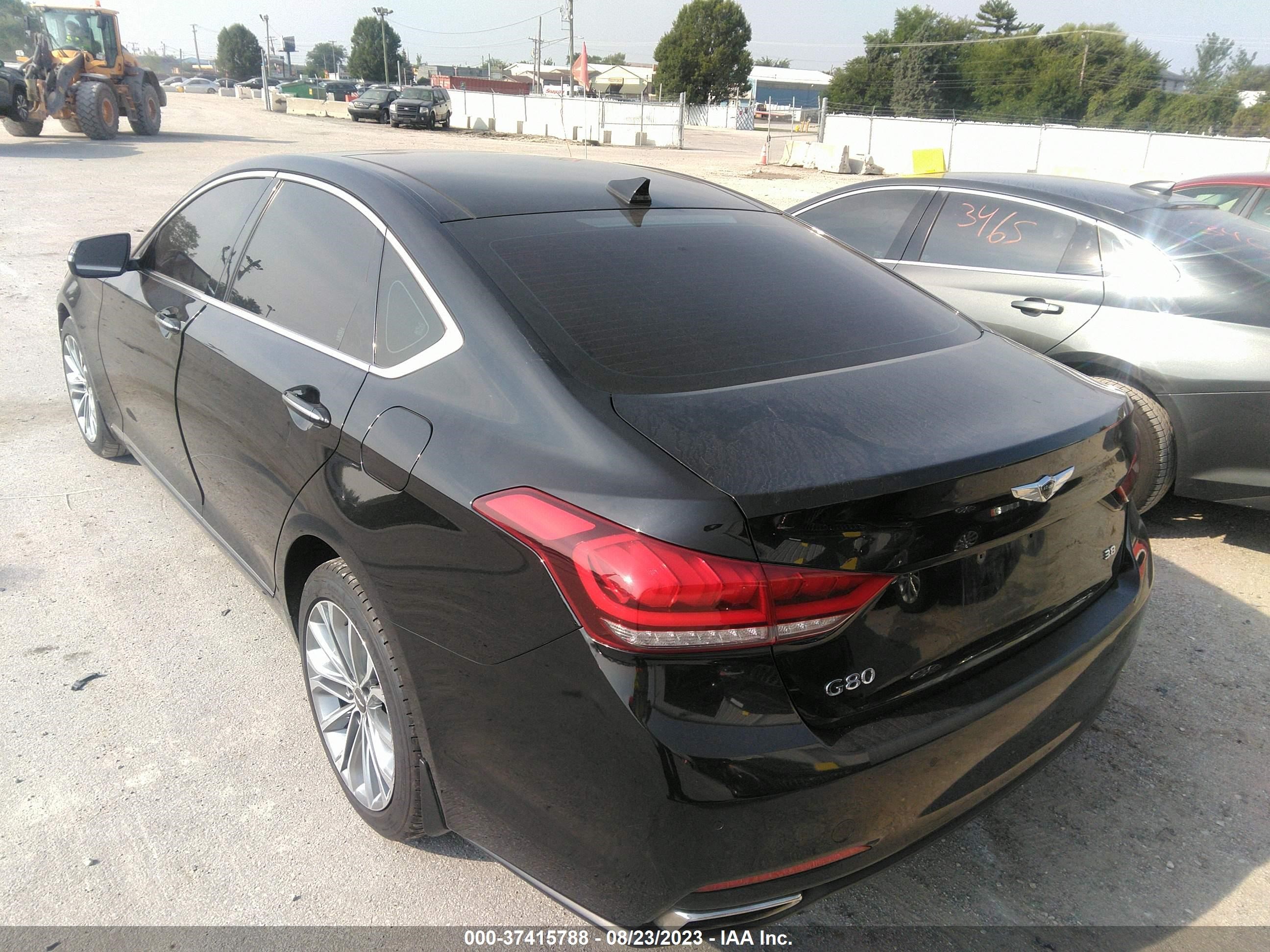 Photo 2 VIN: KMHGN4JE1HU183801 - GENESIS G80 