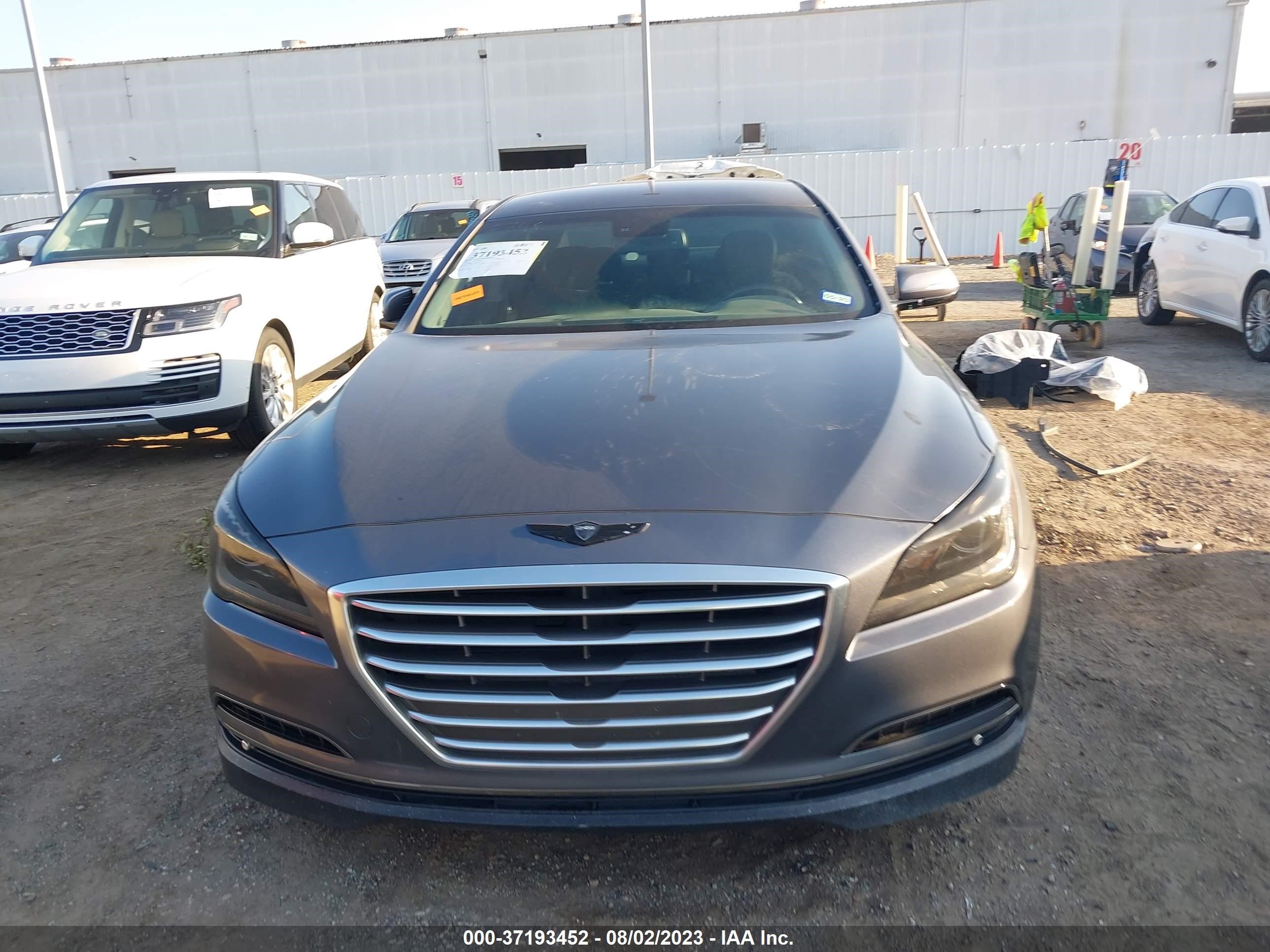 Photo 11 VIN: KMHGN4JE2GU143337 - HYUNDAI GENESIS 