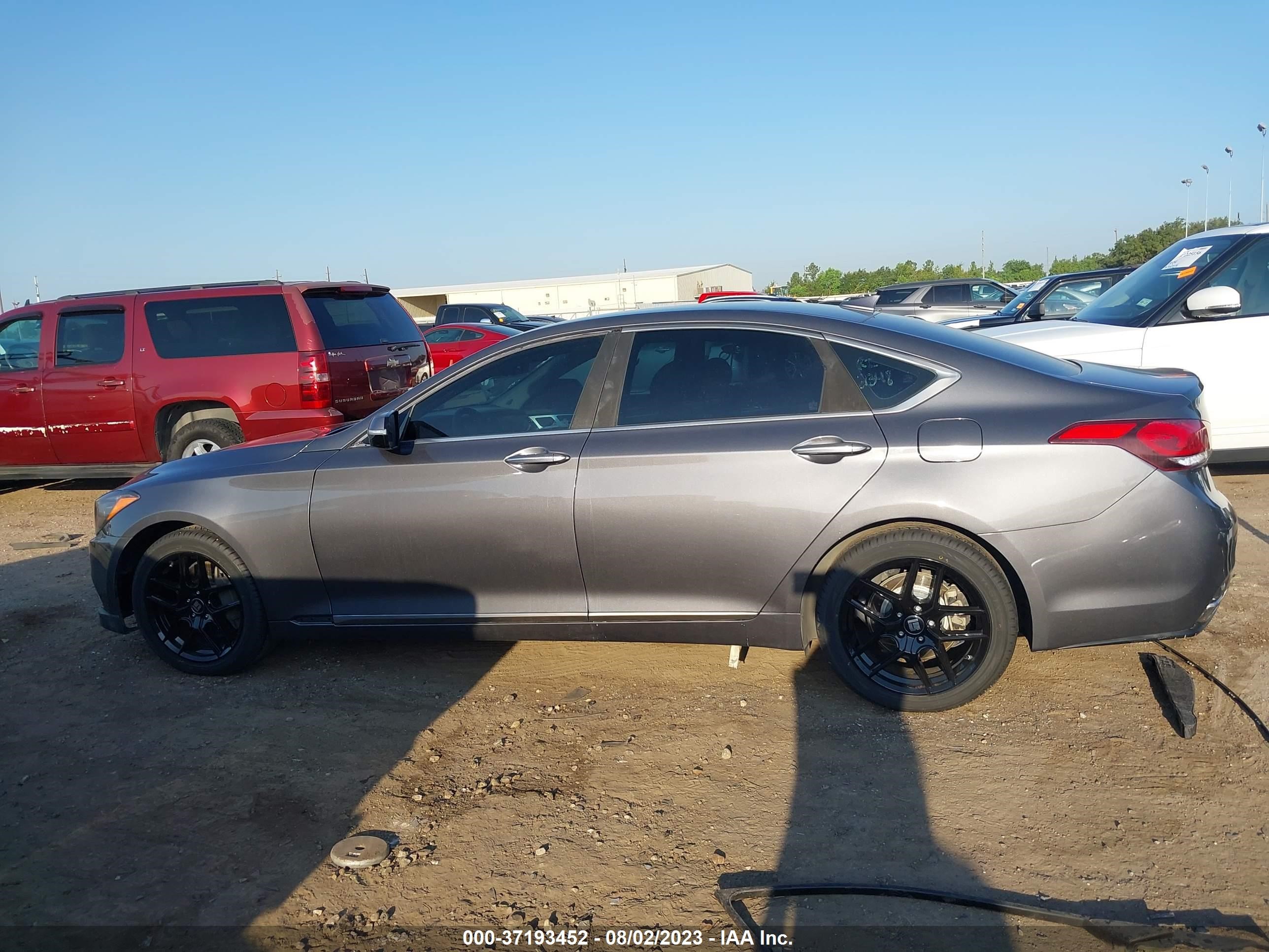 Photo 13 VIN: KMHGN4JE2GU143337 - HYUNDAI GENESIS 