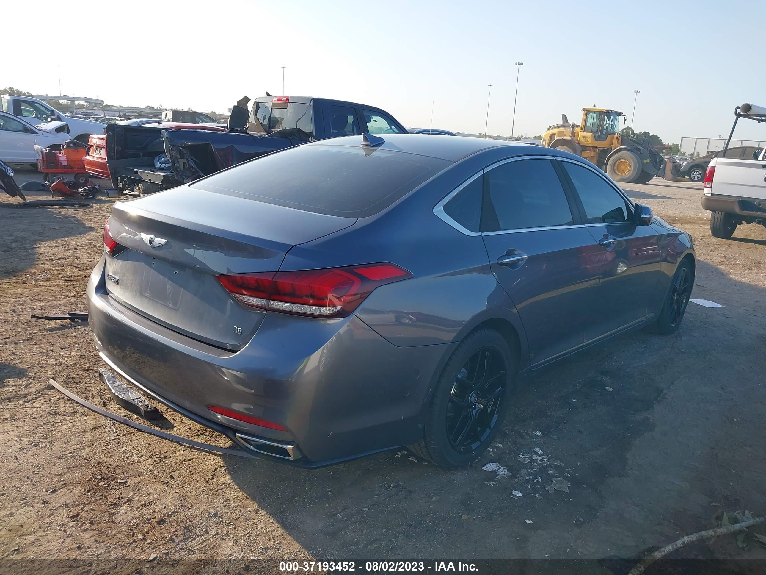 Photo 3 VIN: KMHGN4JE2GU143337 - HYUNDAI GENESIS 