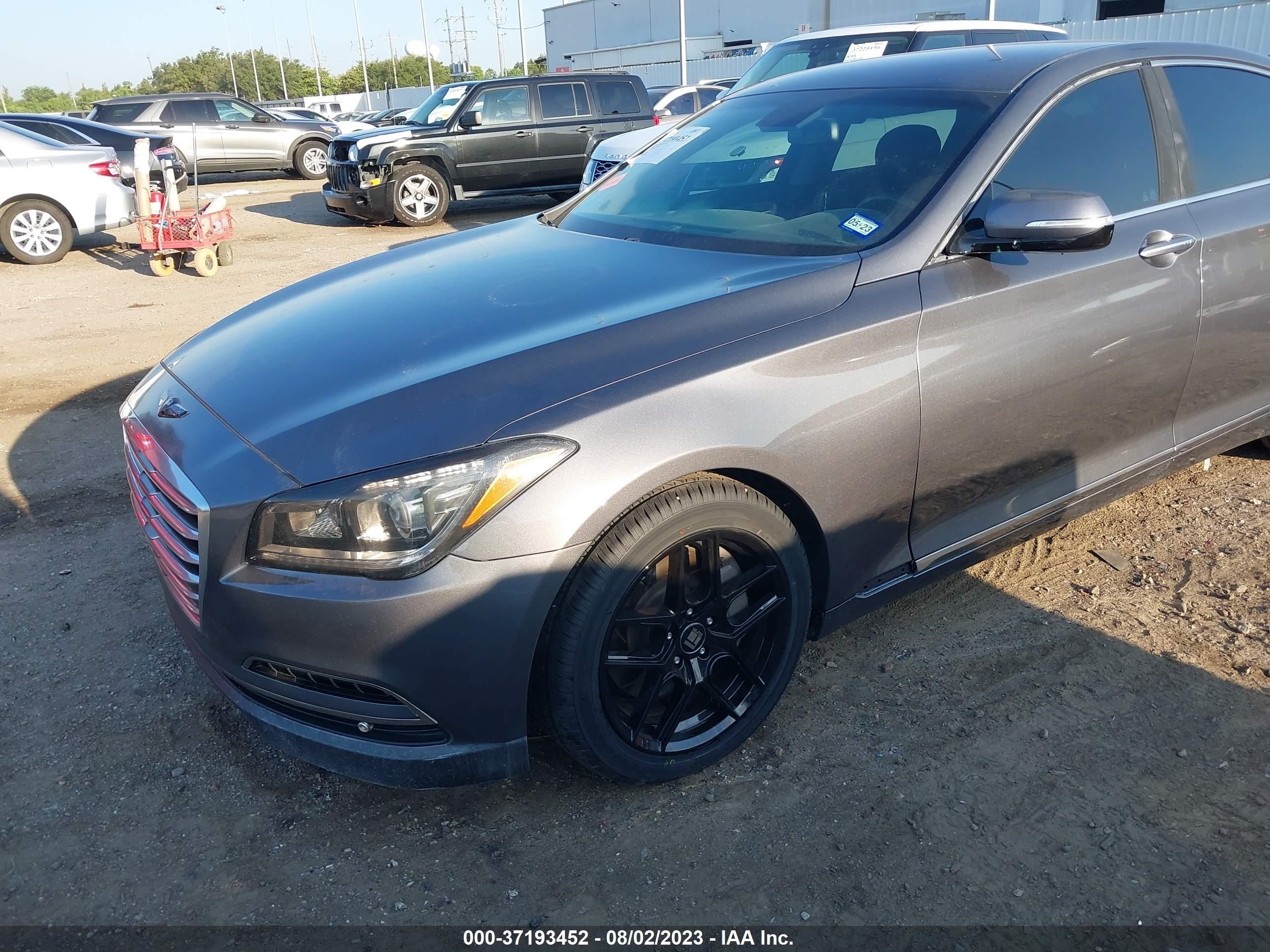 Photo 5 VIN: KMHGN4JE2GU143337 - HYUNDAI GENESIS 