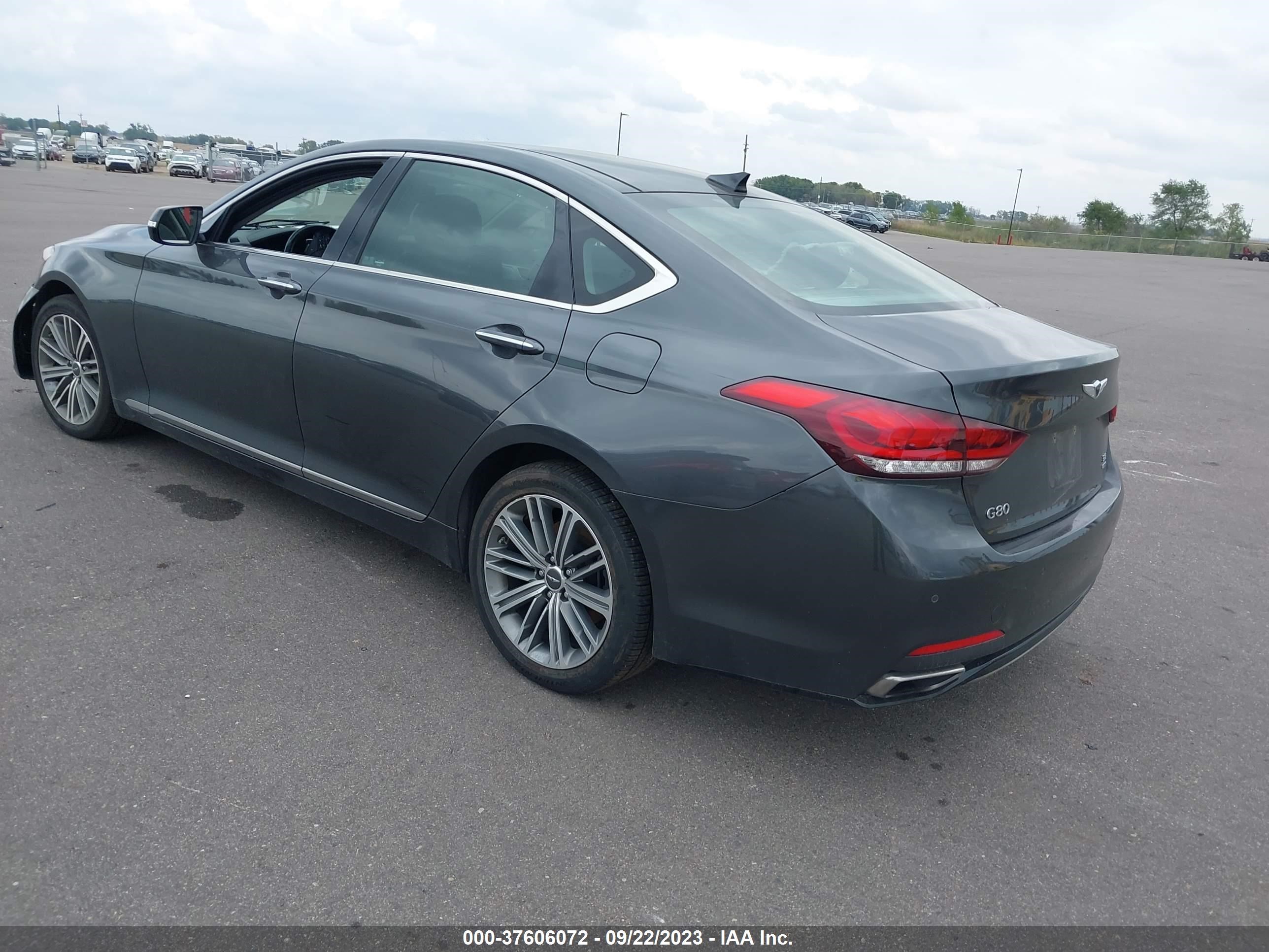 Photo 2 VIN: KMHGN4JE3JU253949 - GENESIS G80 