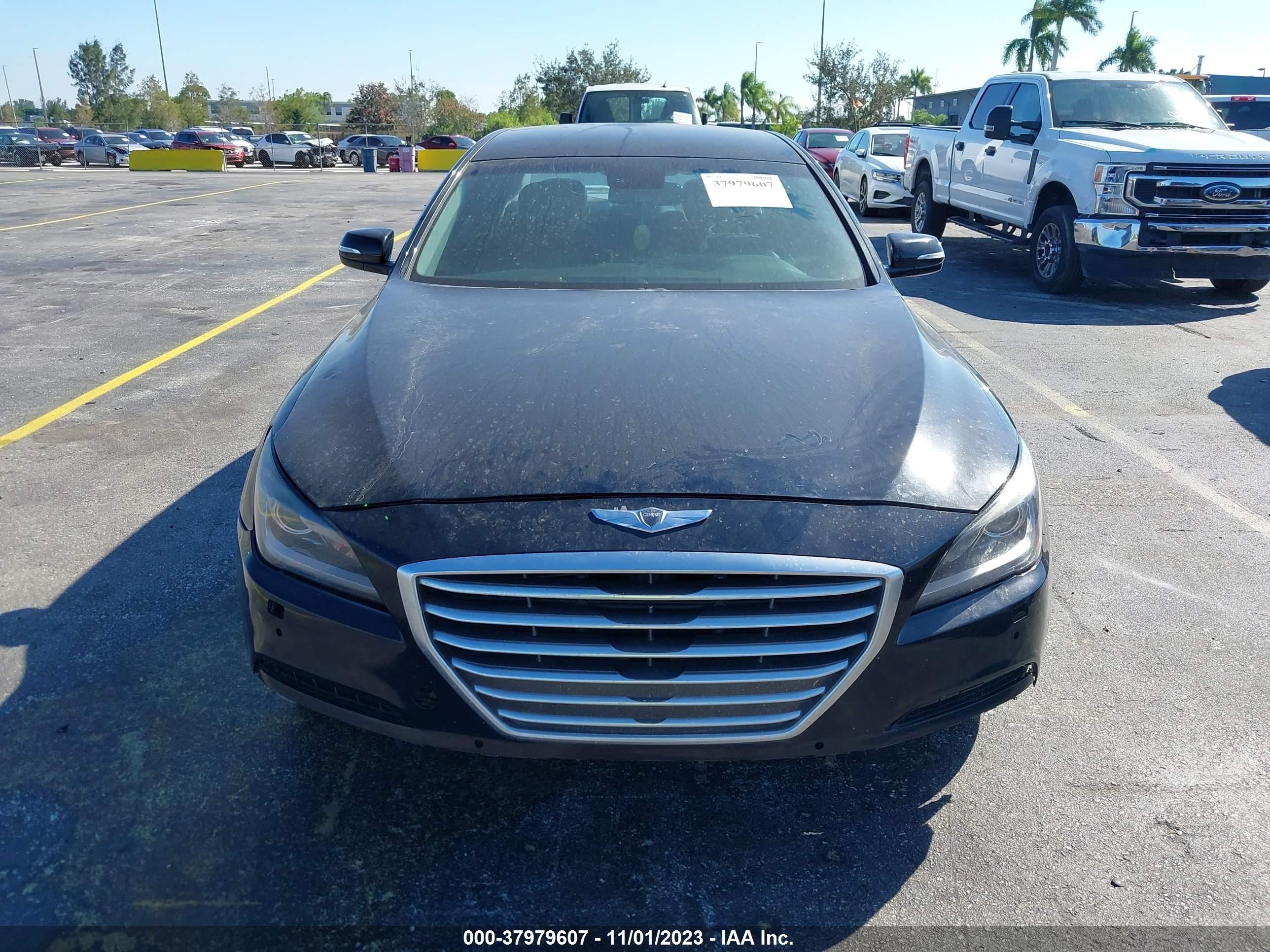 Photo 11 VIN: KMHGN4JE4FU018516 - HYUNDAI GENESIS 