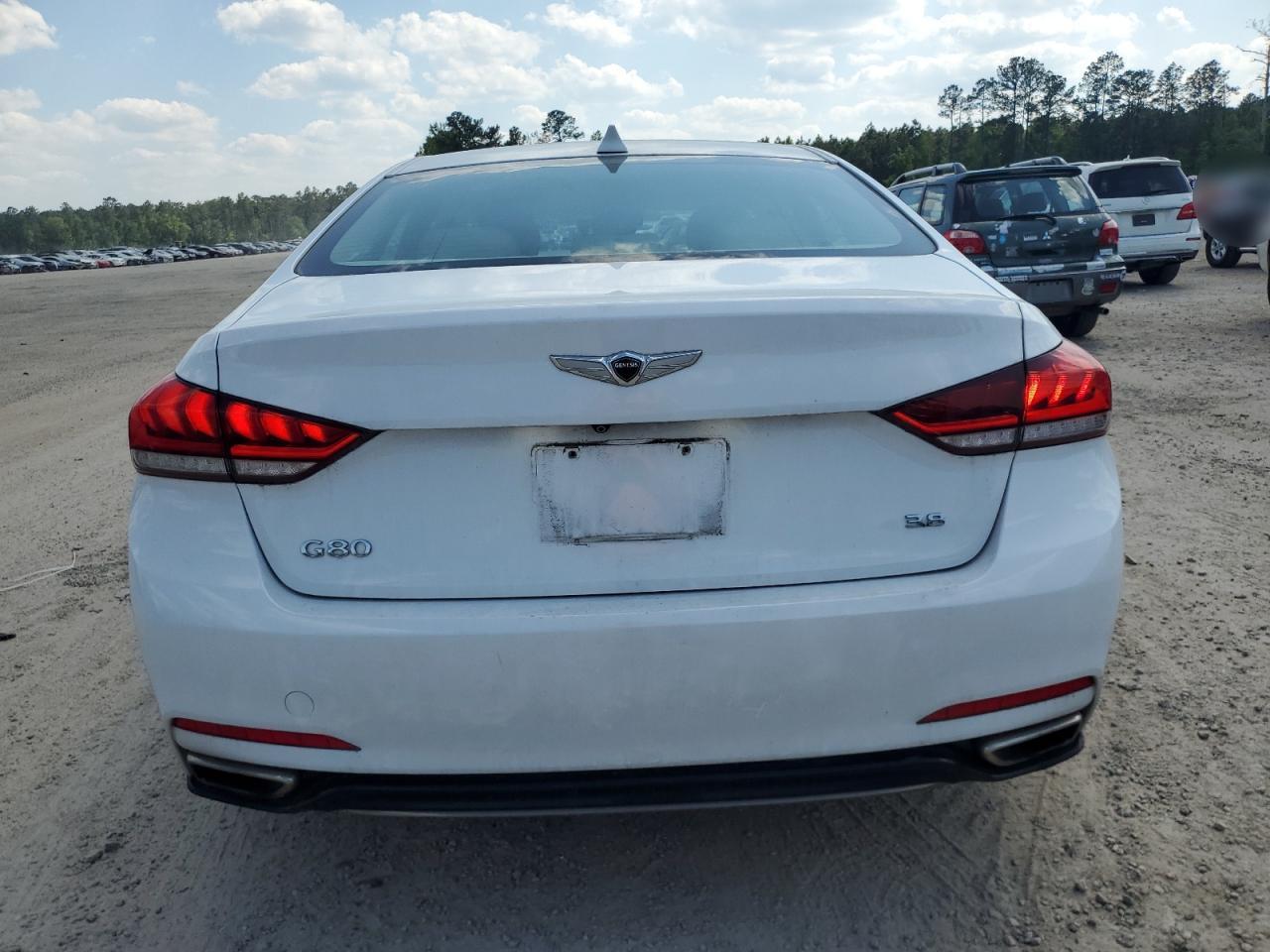 Photo 5 VIN: KMHGN4JE4JU226906 - GENESIS G80 