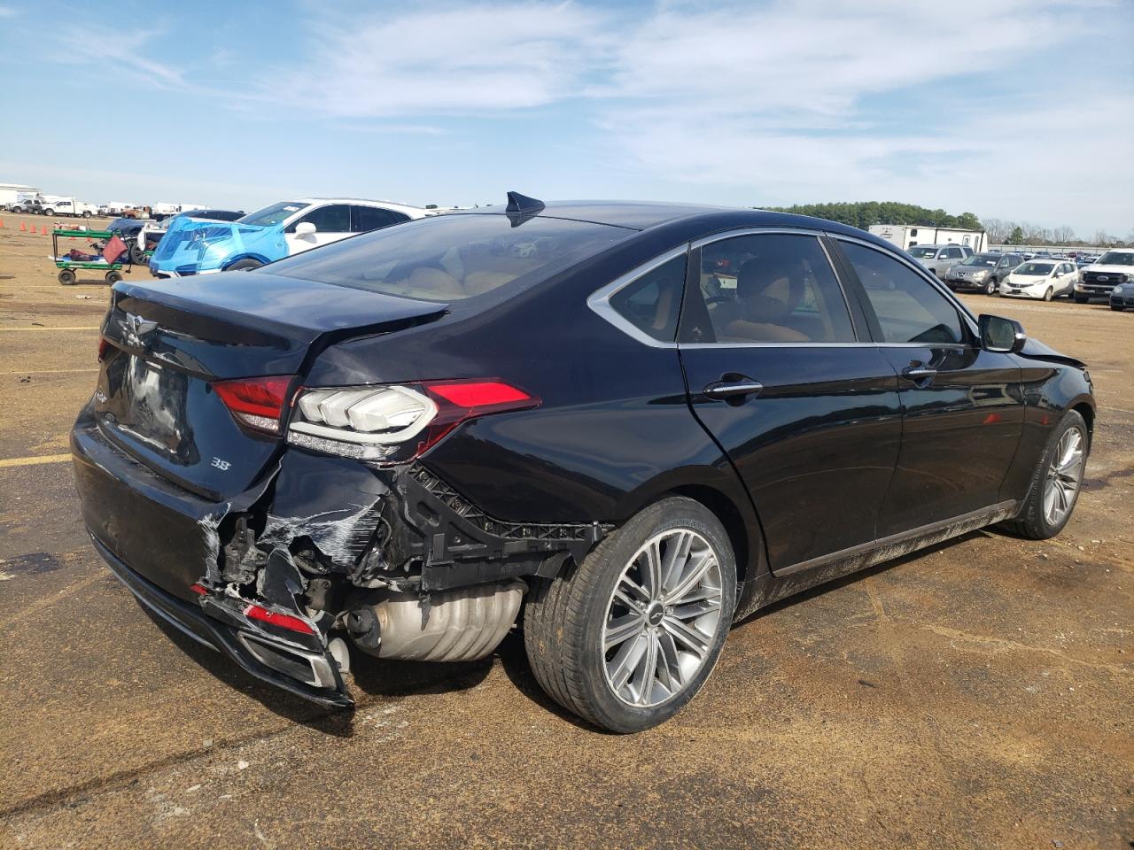 Photo 2 VIN: KMHGN4JE4JU238957 - GENESIS G80 