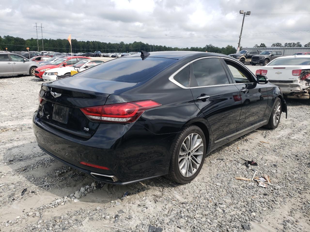 Photo 2 VIN: KMHGN4JE5HU175295 - GENESIS G80 