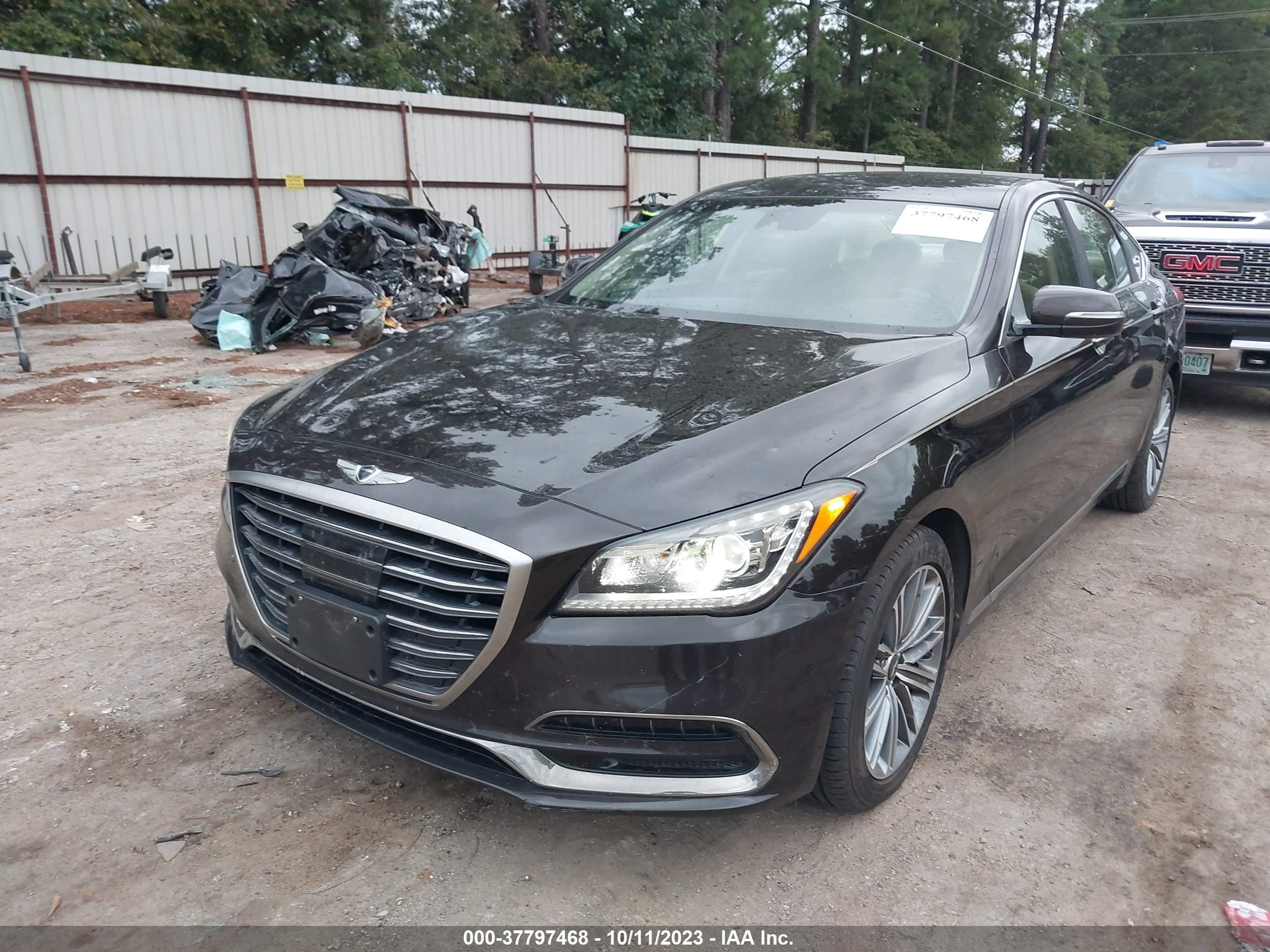 Photo 5 VIN: KMHGN4JE5JU242757 - GENESIS G80 