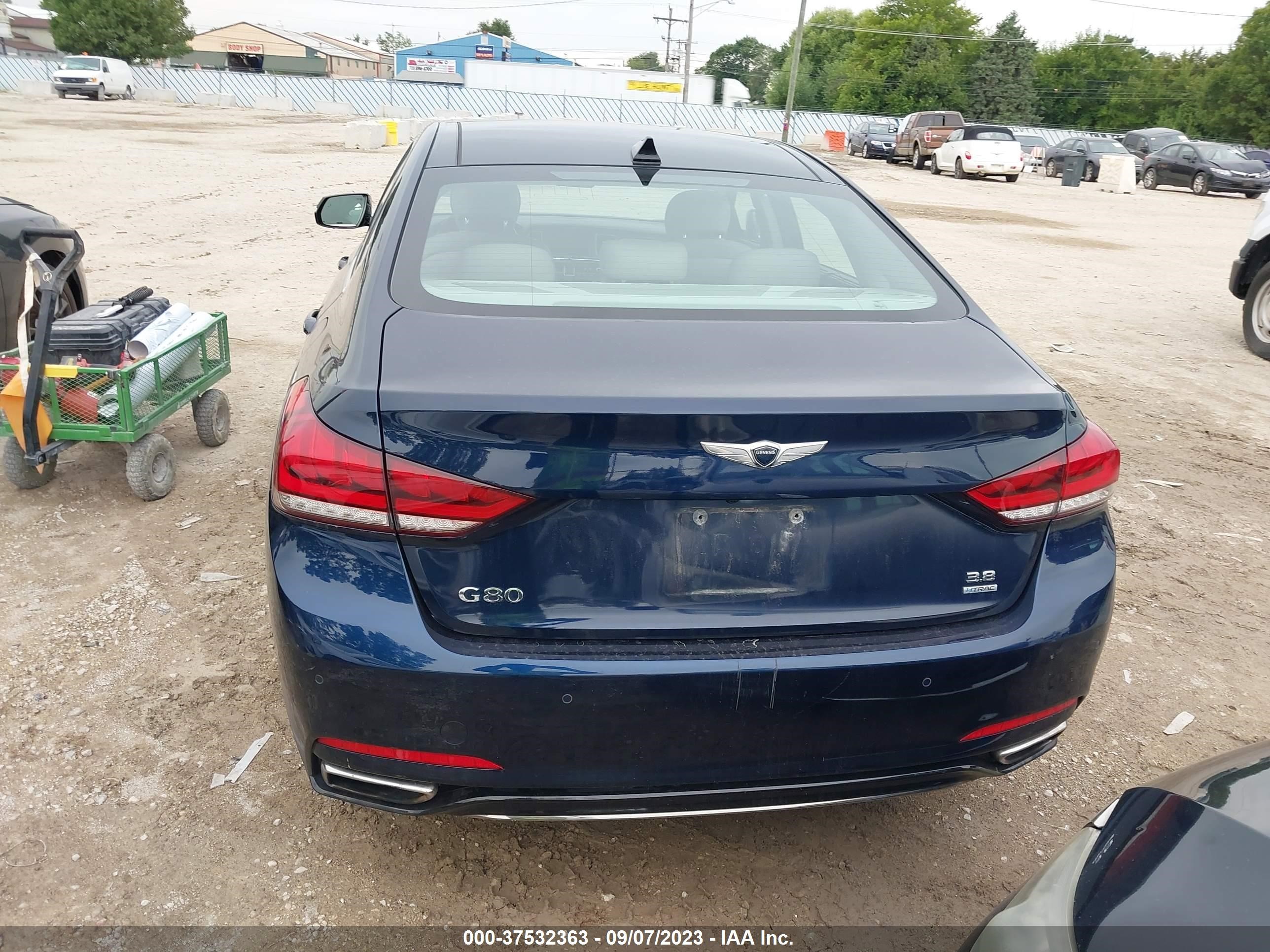 Photo 15 VIN: KMHGN4JE5JU253922 - GENESIS G80 