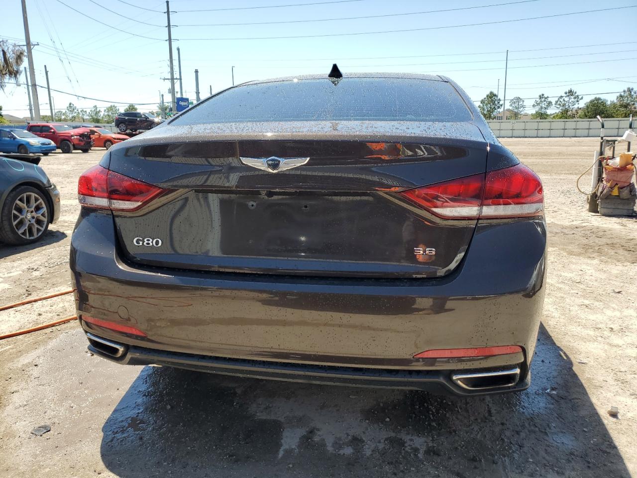 Photo 5 VIN: KMHGN4JE7HU182040 - GENESIS G80 