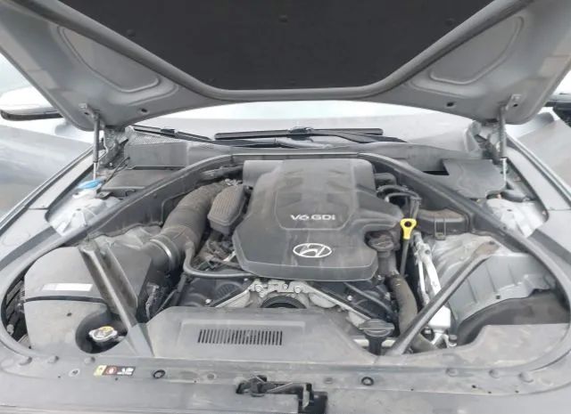 Photo 9 VIN: KMHGN4JE8FU018504 - HYUNDAI GENESIS 