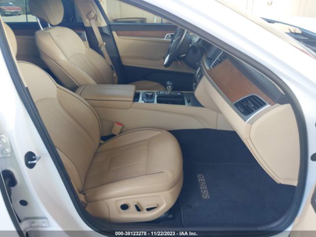 Photo 4 VIN: KMHGN4JE8JU253493 - GENESIS G80 