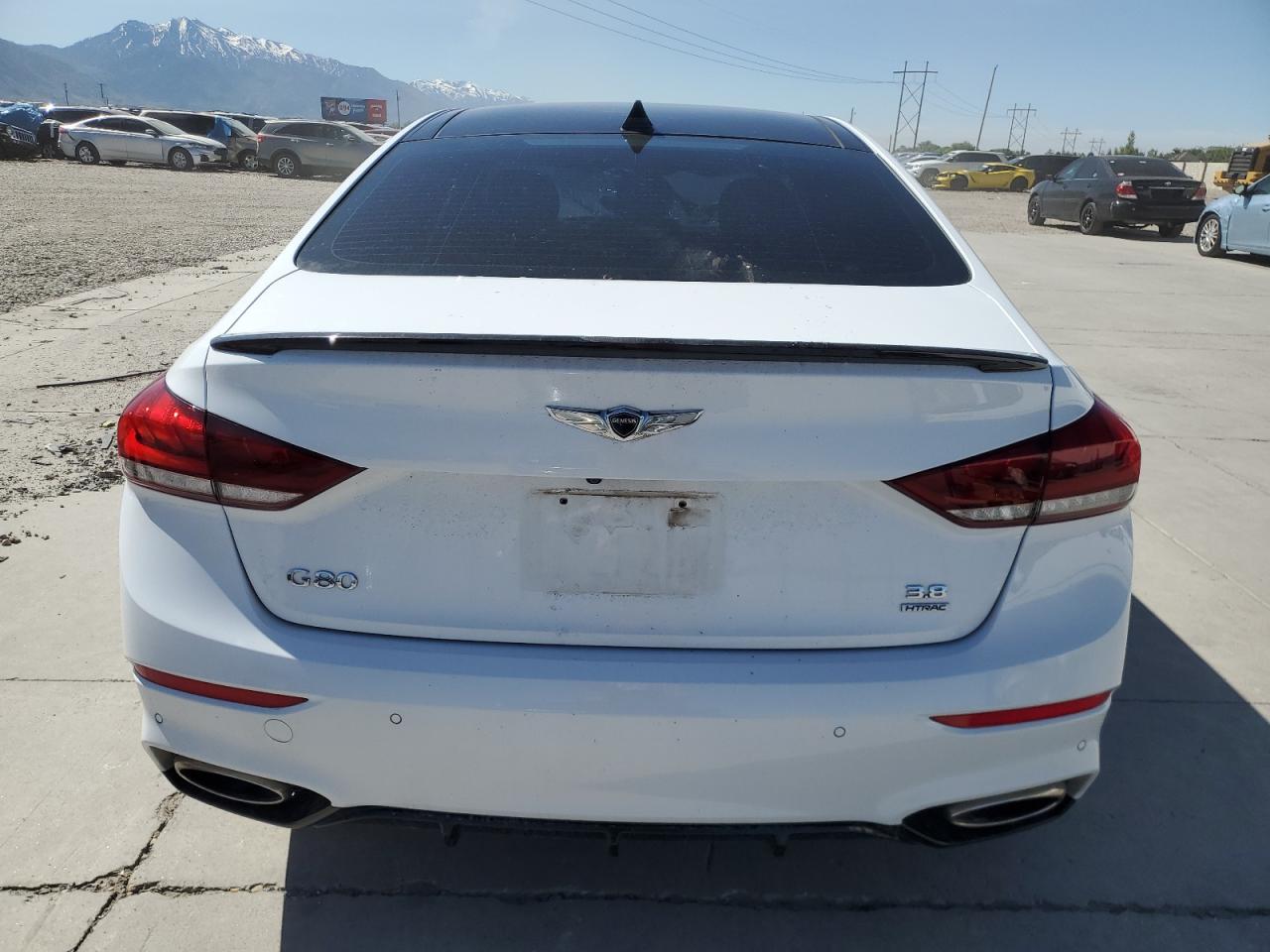 Photo 5 VIN: KMHGN4JE8KU296667 - GENESIS G80 