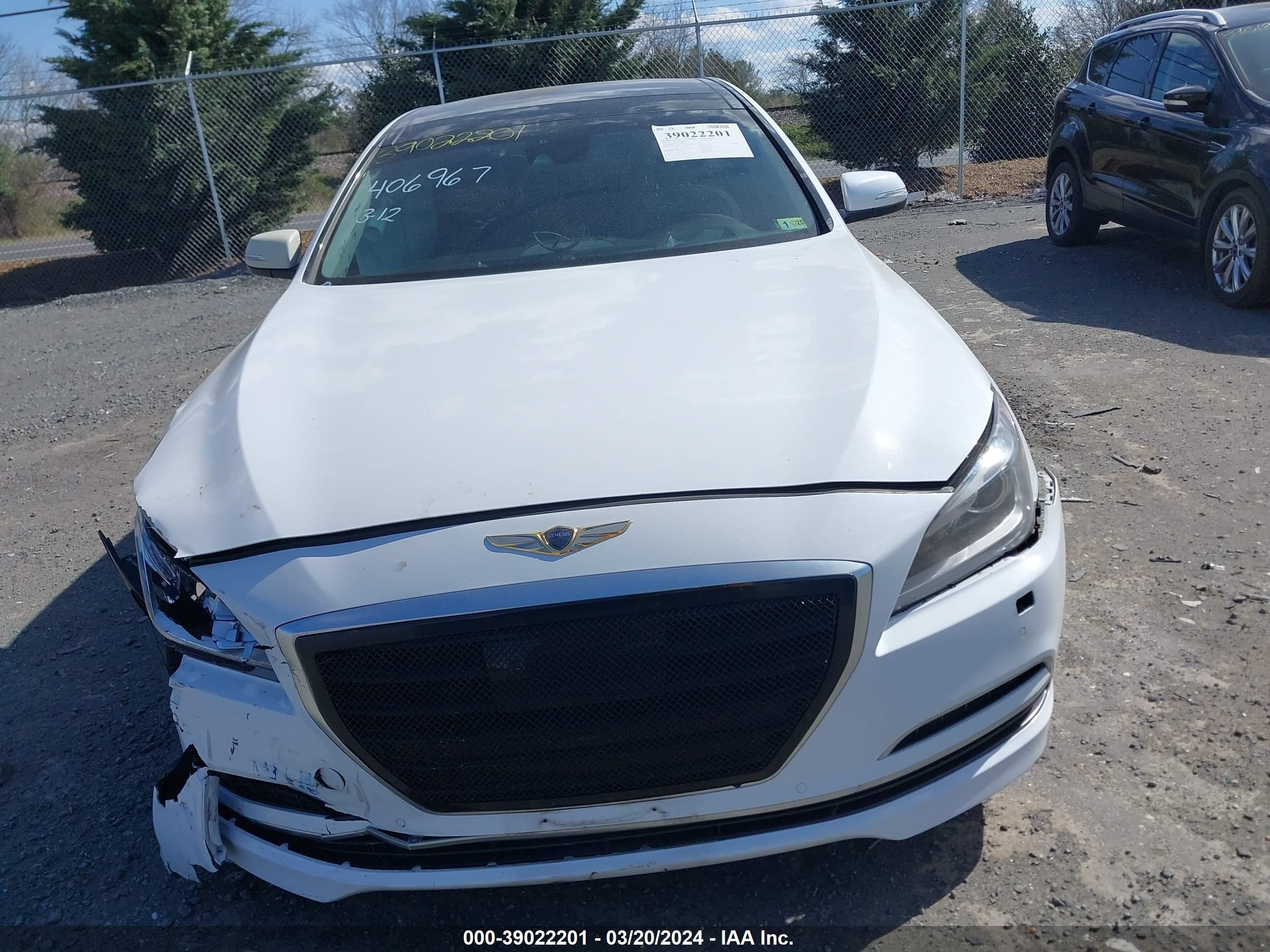 Photo 11 VIN: KMHGN4JE9FU086147 - HYUNDAI GENESIS 