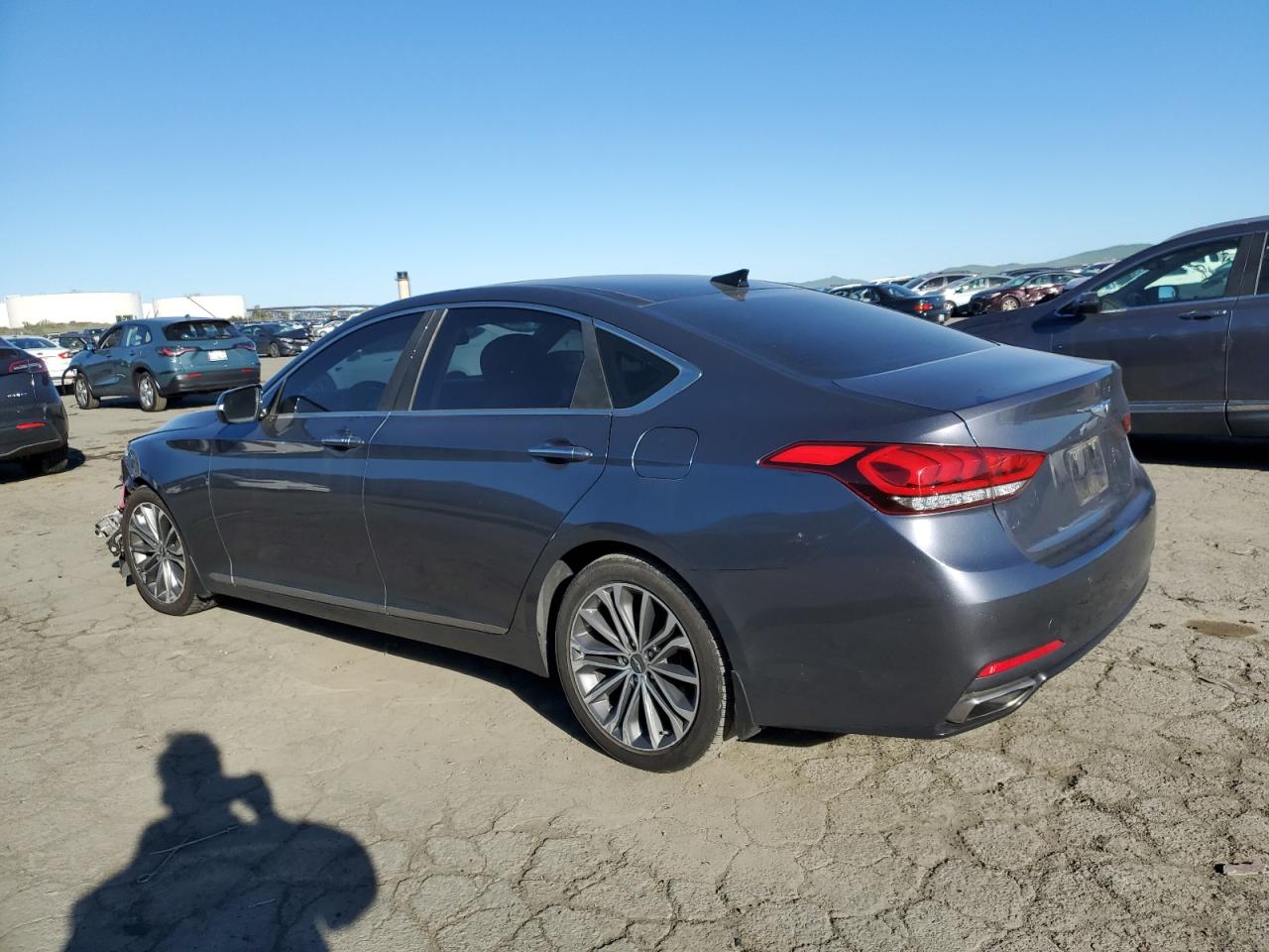 Photo 1 VIN: KMHGN4JE9GU112117 - HYUNDAI GENESIS 