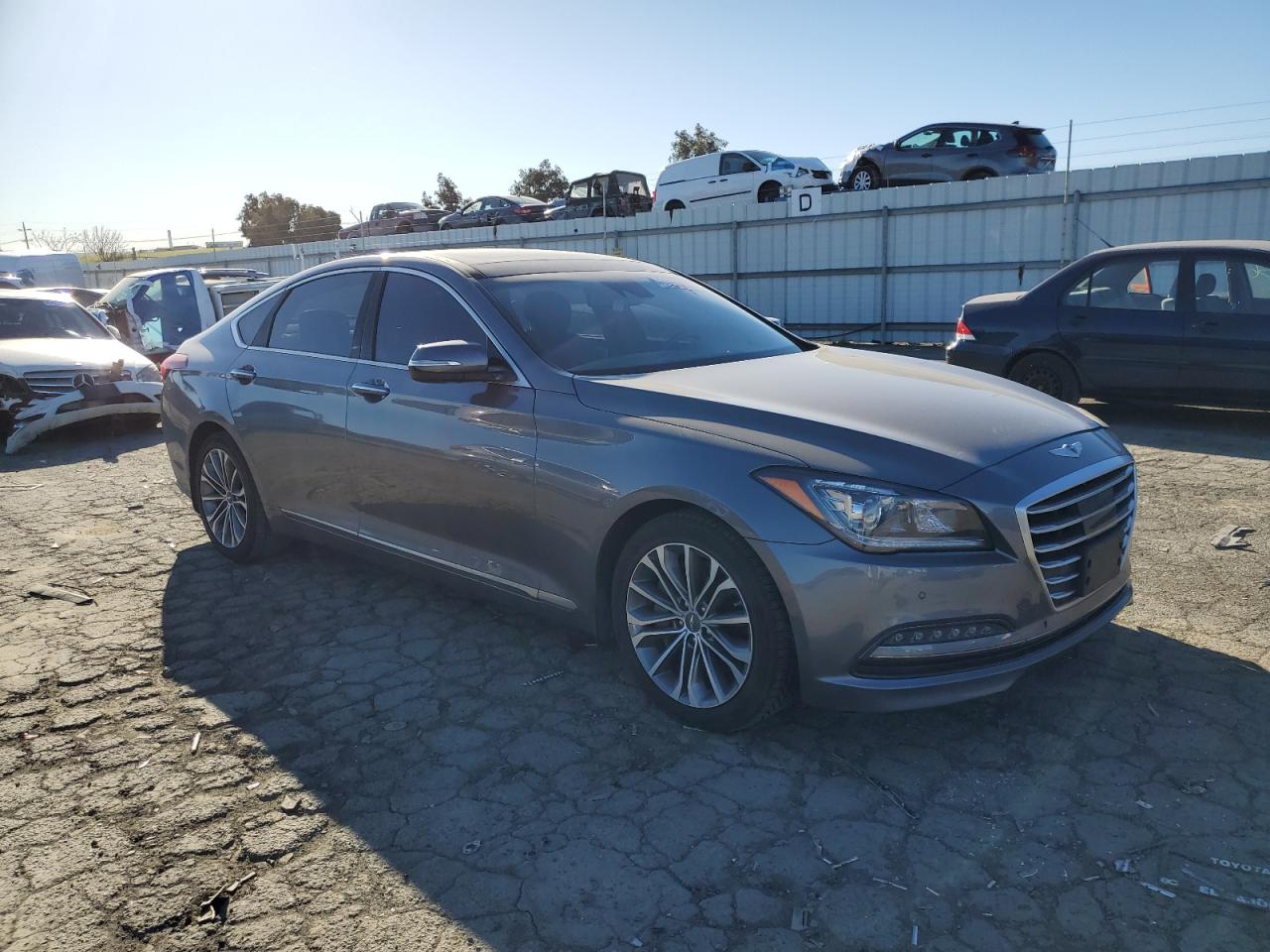 Photo 3 VIN: KMHGN4JE9GU112117 - HYUNDAI GENESIS 