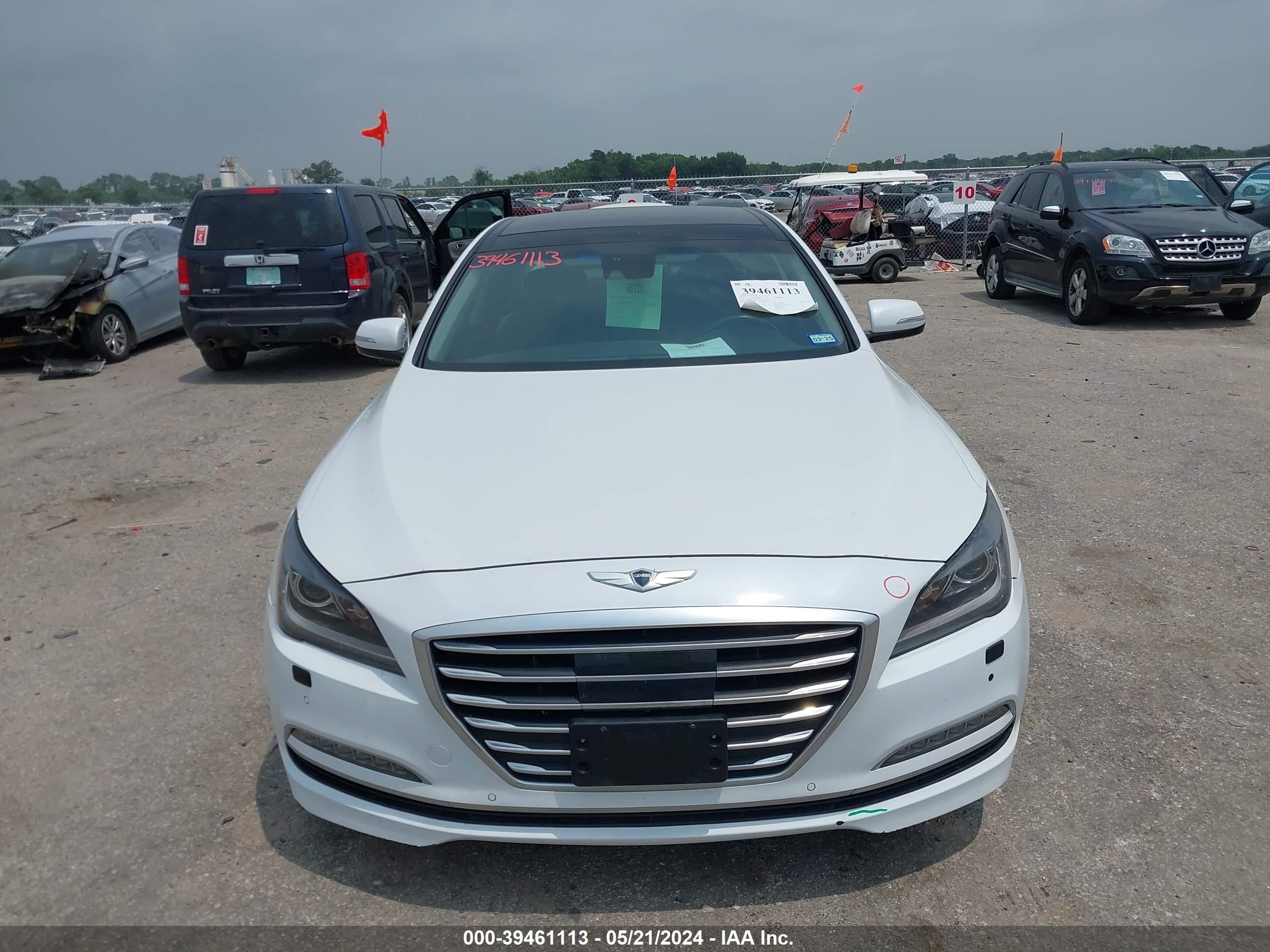 Photo 11 VIN: KMHGN4JE9GU128205 - HYUNDAI GENESIS 