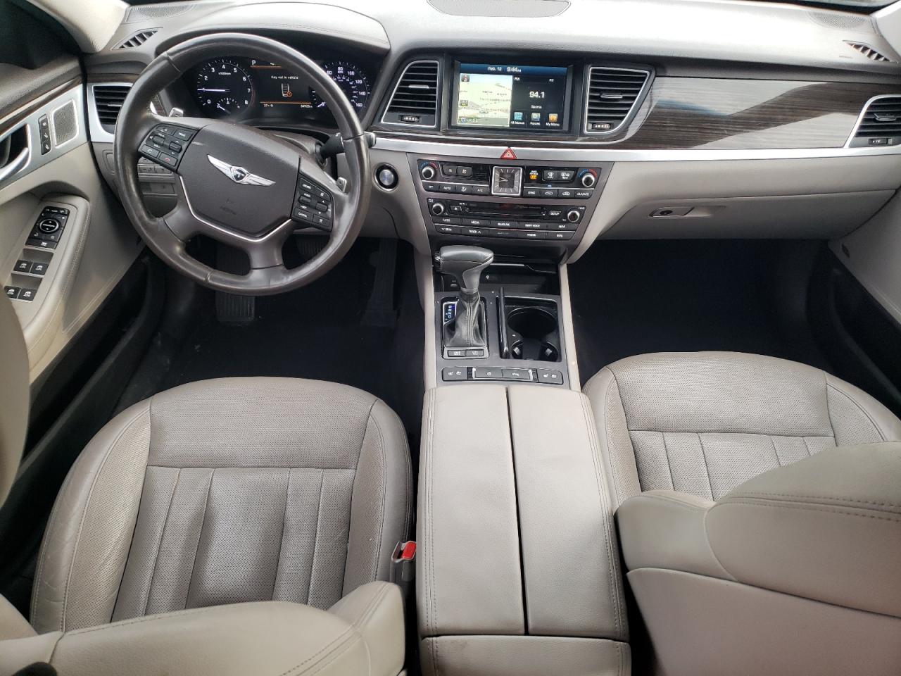 Photo 7 VIN: KMHGN4JE9JU247024 - GENESIS G80 