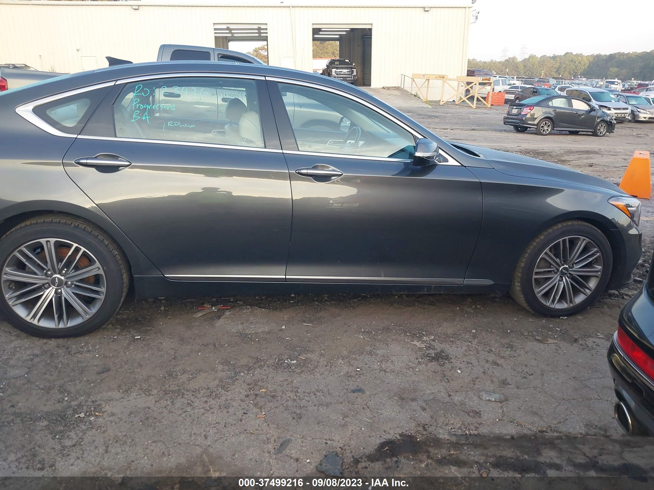 Photo 13 VIN: KMHGN4JE9JU266561 - GENESIS G80 