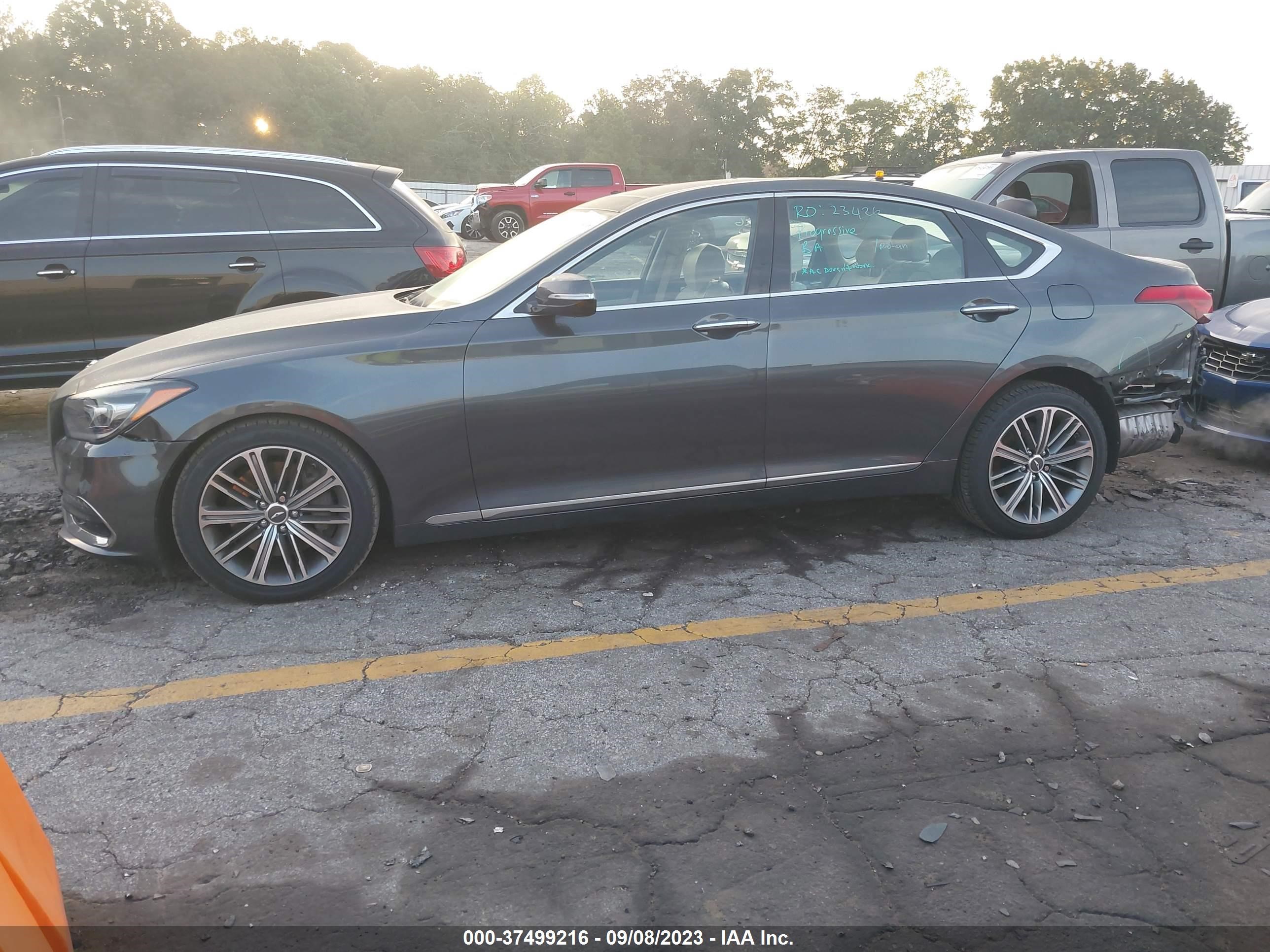 Photo 14 VIN: KMHGN4JE9JU266561 - GENESIS G80 