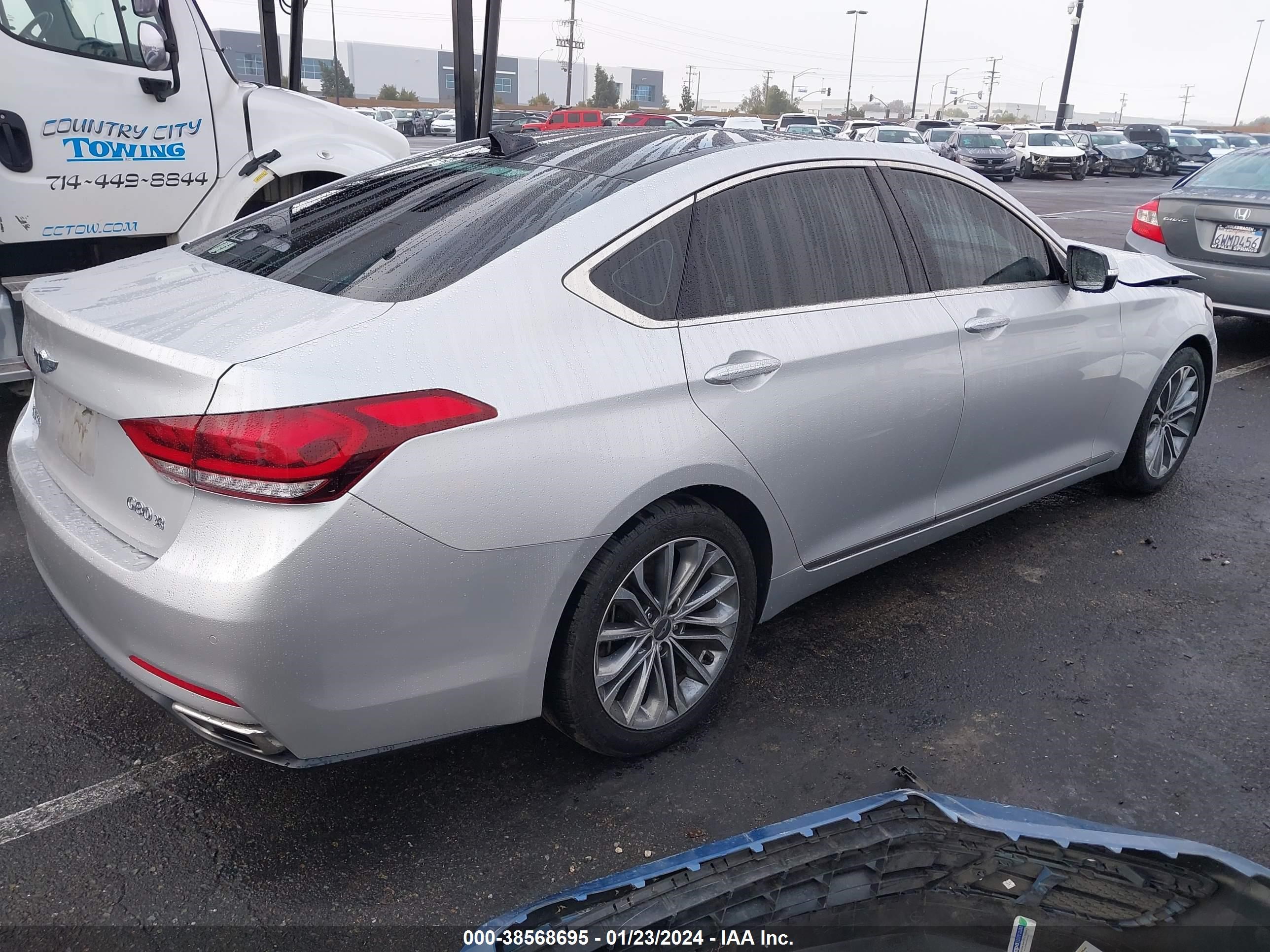 Photo 3 VIN: KMHGN4JEXGU137835 - HYUNDAI GENESIS 