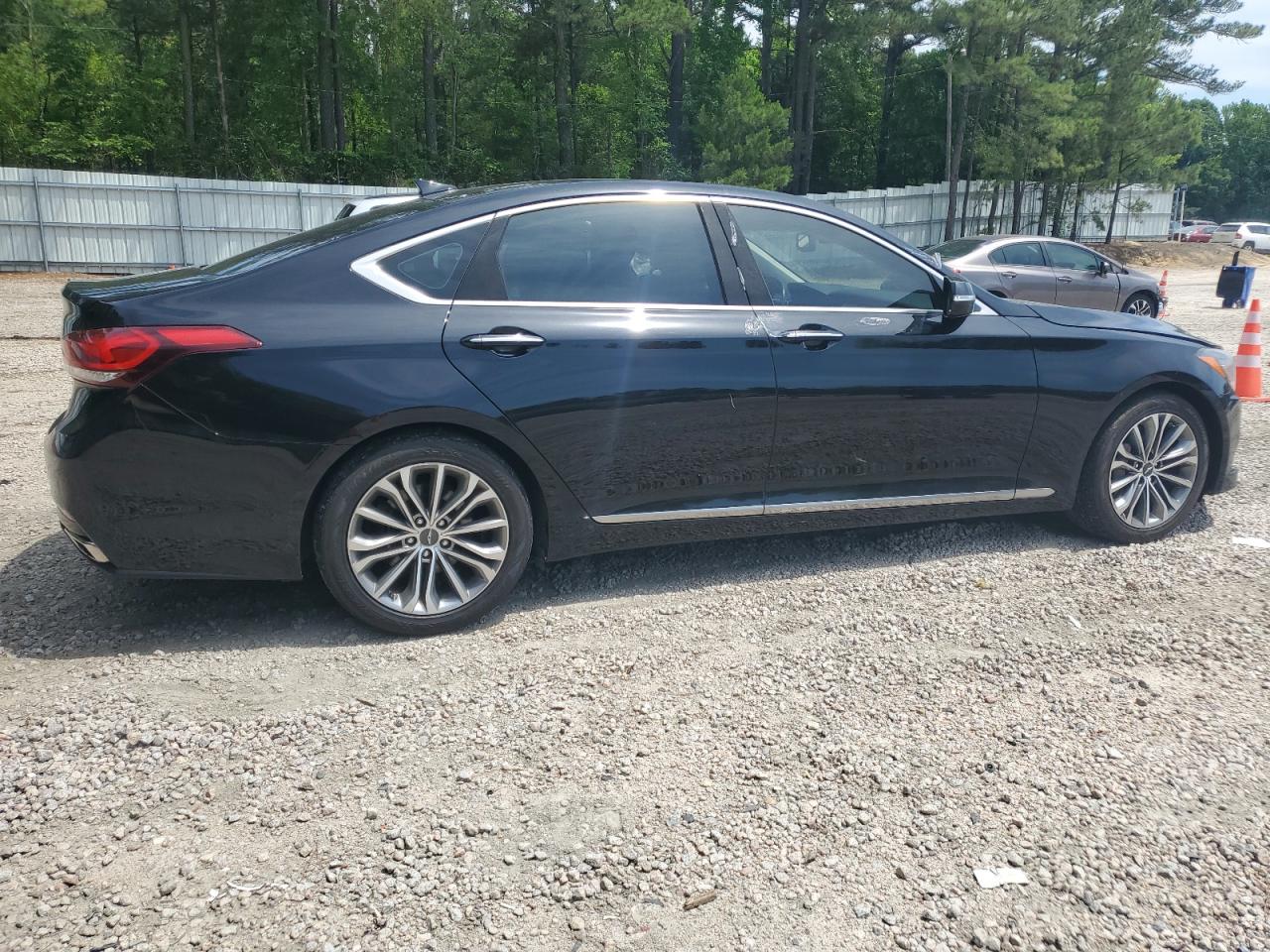 Photo 2 VIN: KMHGN4JEXHU176197 - GENESIS G80 