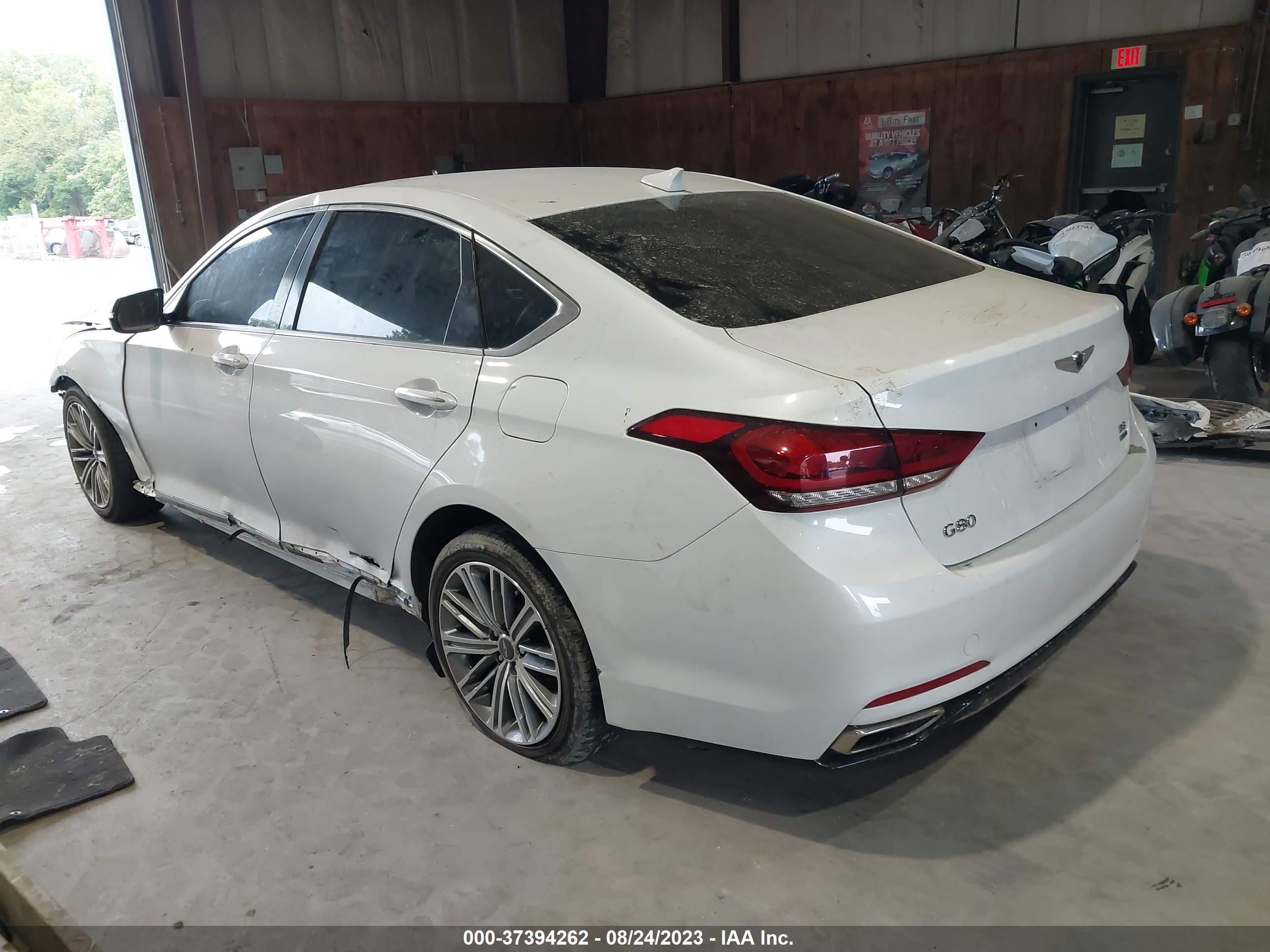 Photo 2 VIN: KMHGN4JEXJU233391 - GENESIS G80 