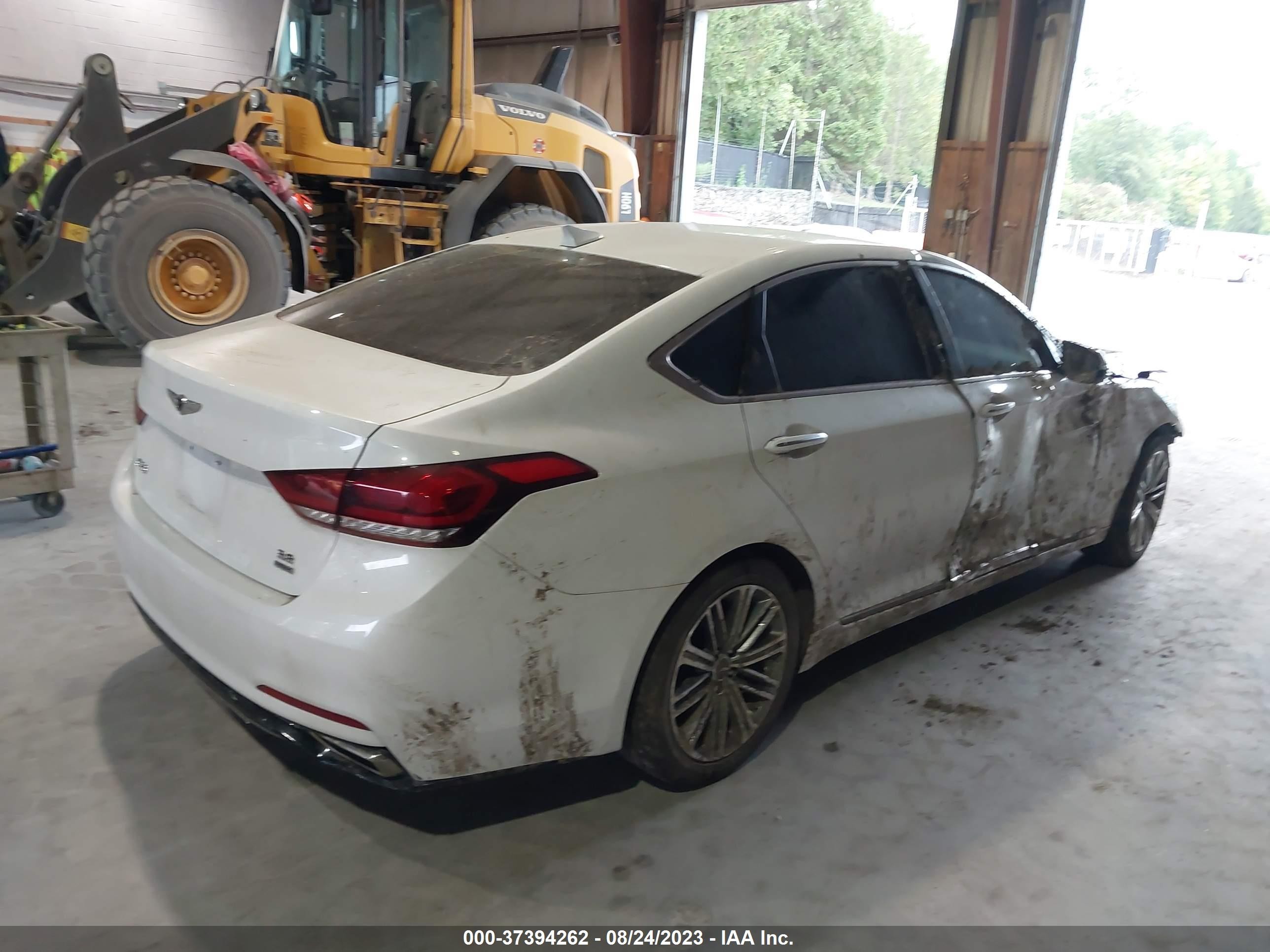 Photo 3 VIN: KMHGN4JEXJU233391 - GENESIS G80 