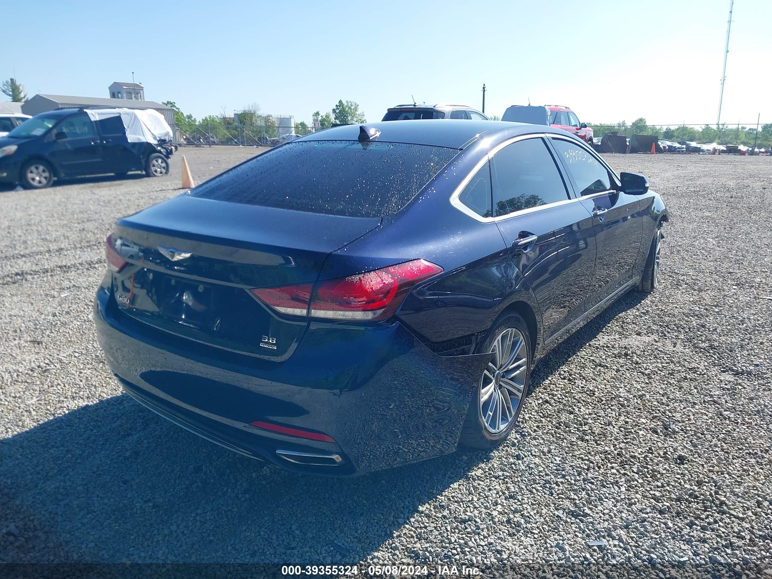 Photo 3 VIN: KMHGN4JEXJU250997 - GENESIS G80 