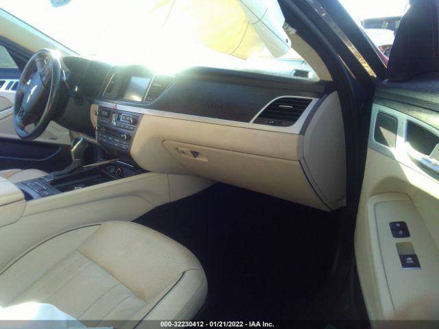 Photo 4 VIN: KMHGN4JF2FU061373 - HYUNDAI GENESIS 