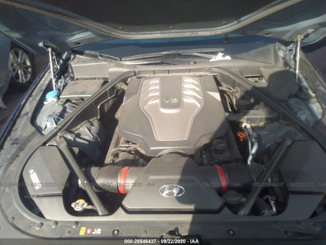 Photo 9 VIN: KMHGN4JF2FU090713 - HYUNDAI GENESIS 