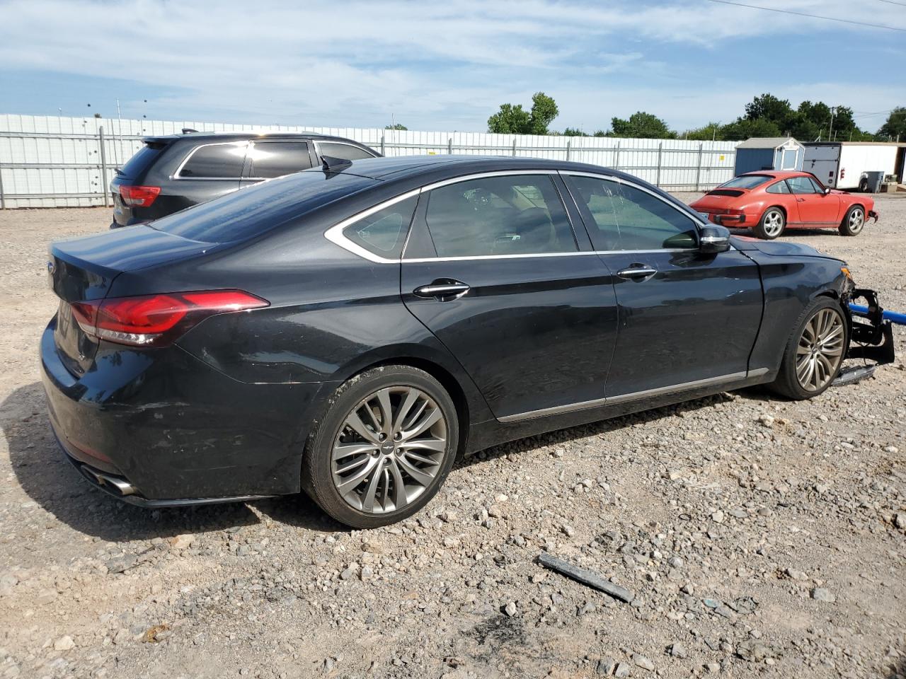 Photo 2 VIN: KMHGN4JF2JU240568 - GENESIS G80 